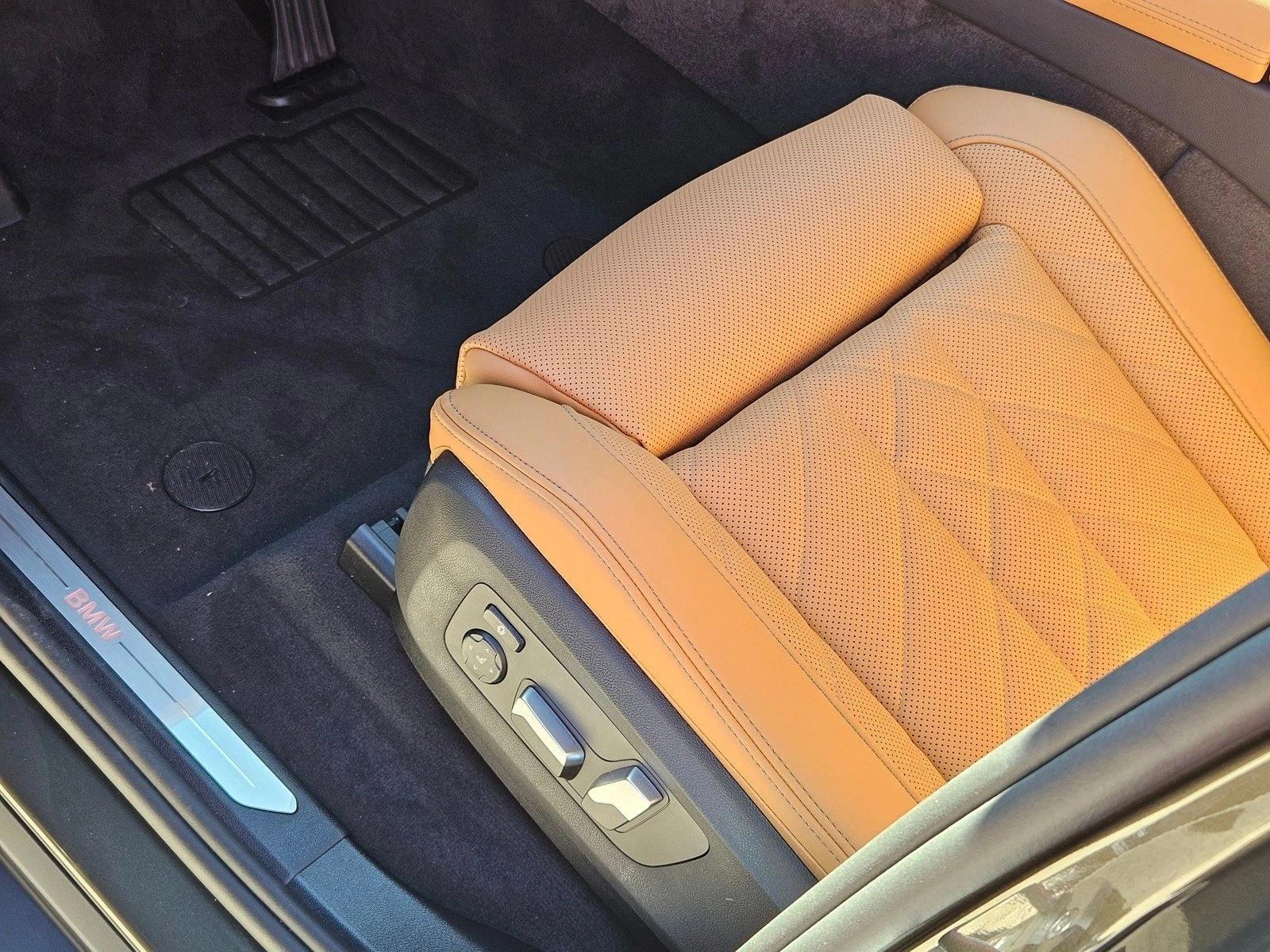 Thumbnail: 2026 BMW X5 - 4