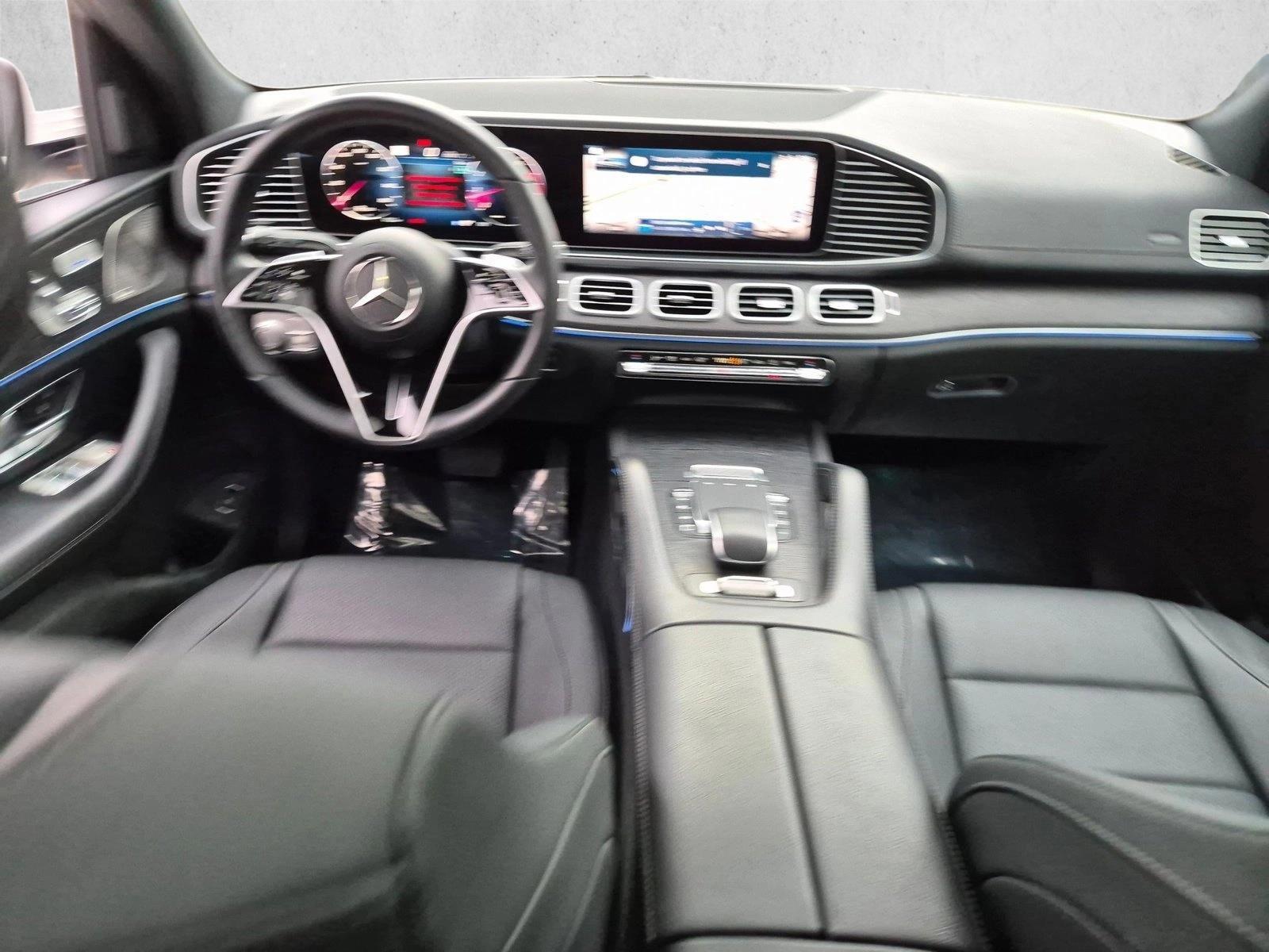Thumbnail: 2025 Mercedes-Benz GLS - 3