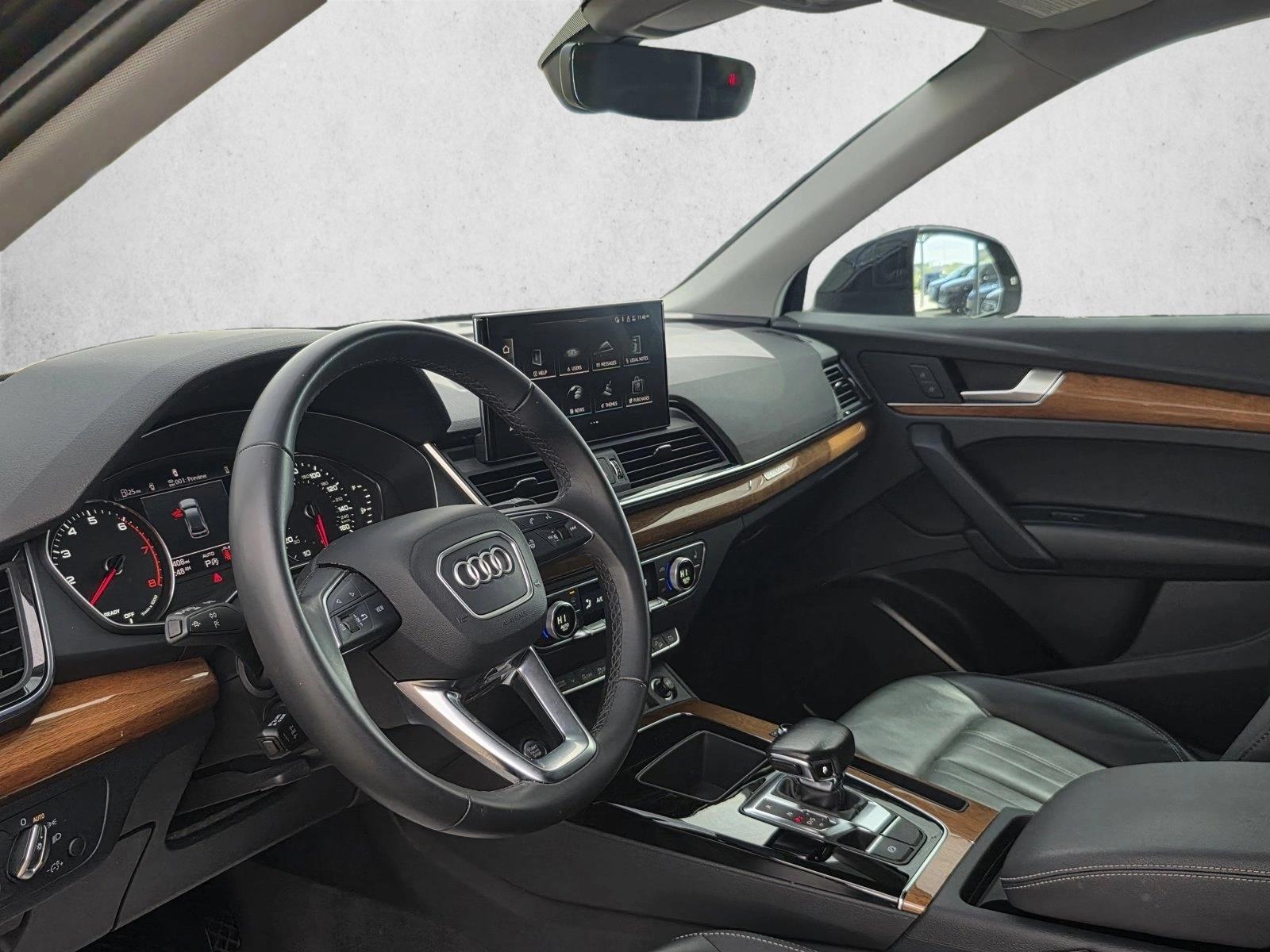 Thumbnail: 2023 Audi Q5 - 3