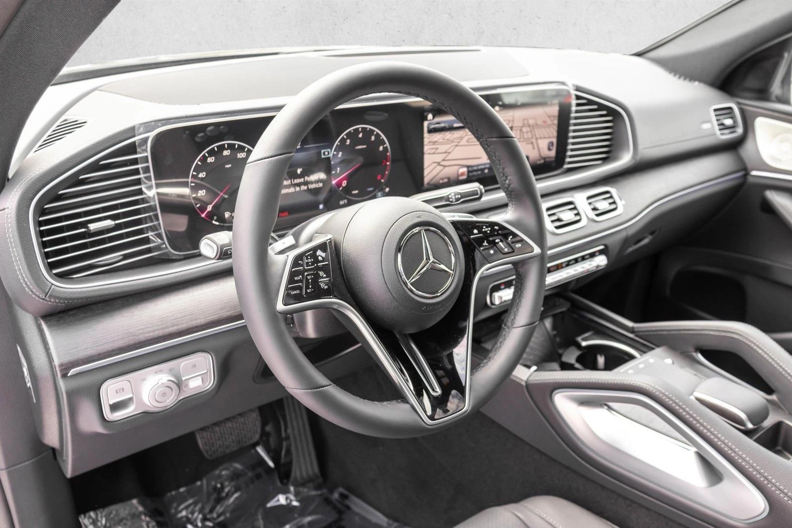 Thumbnail: 2026 Mercedes-Benz GLE - 3
