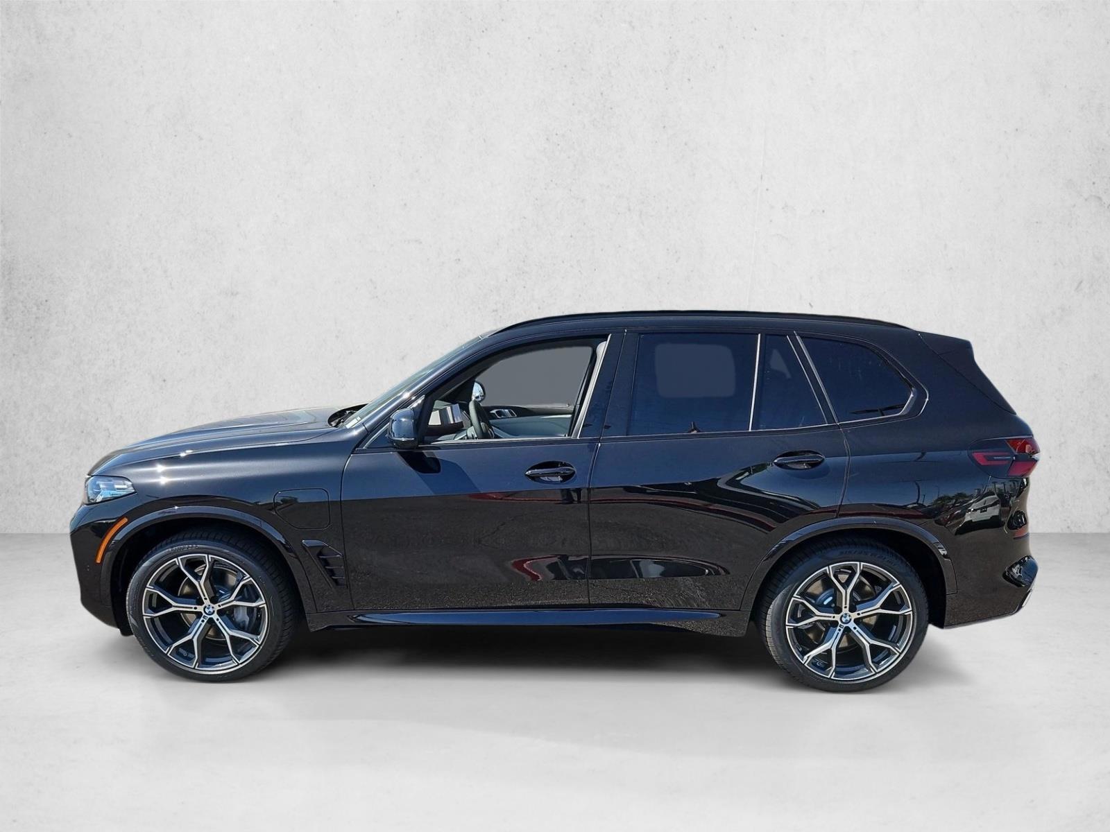 Thumbnail: 2026 BMW X5 - 2