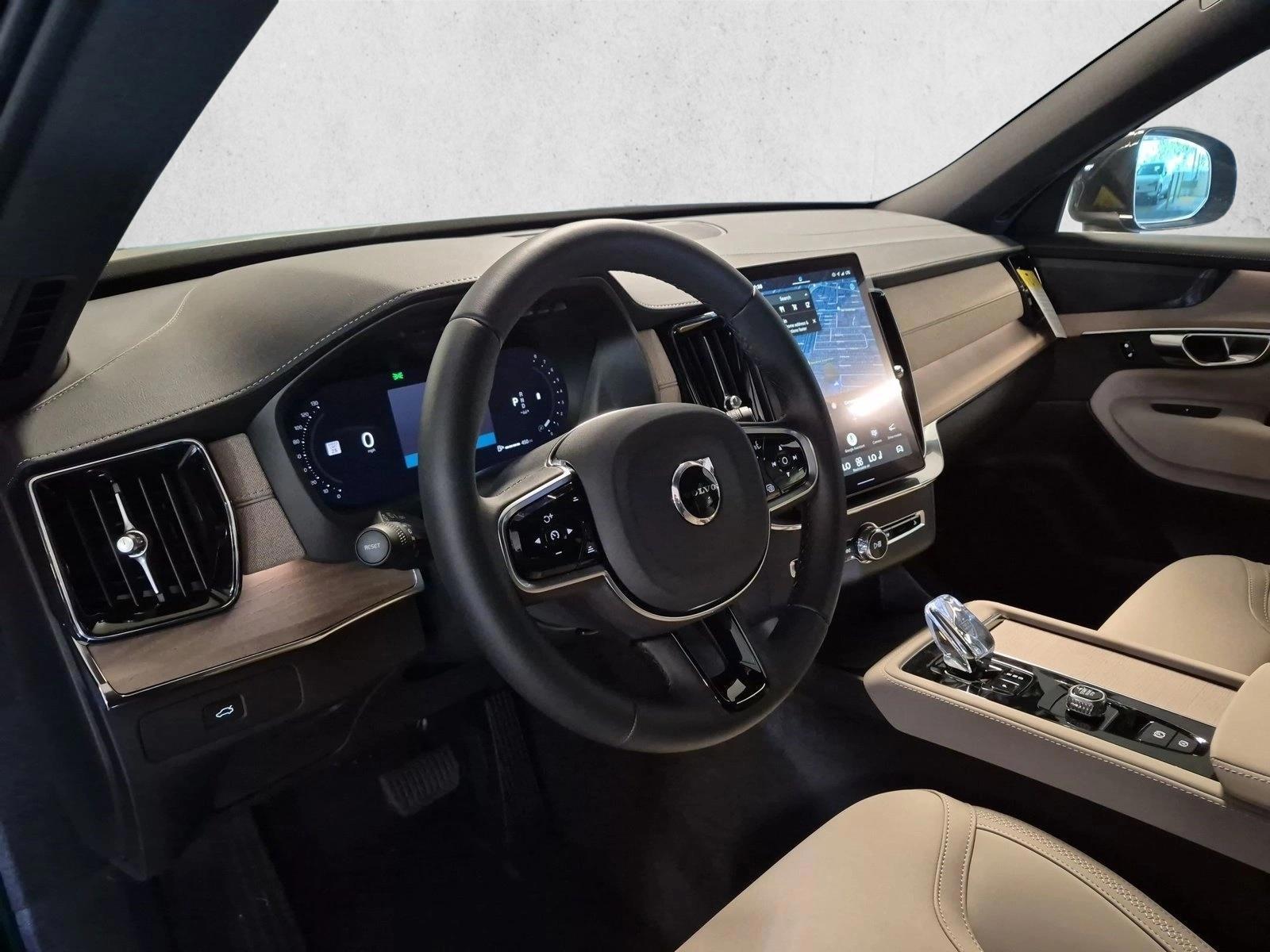 Thumbnail: 2027 Volvo XC90 - 3