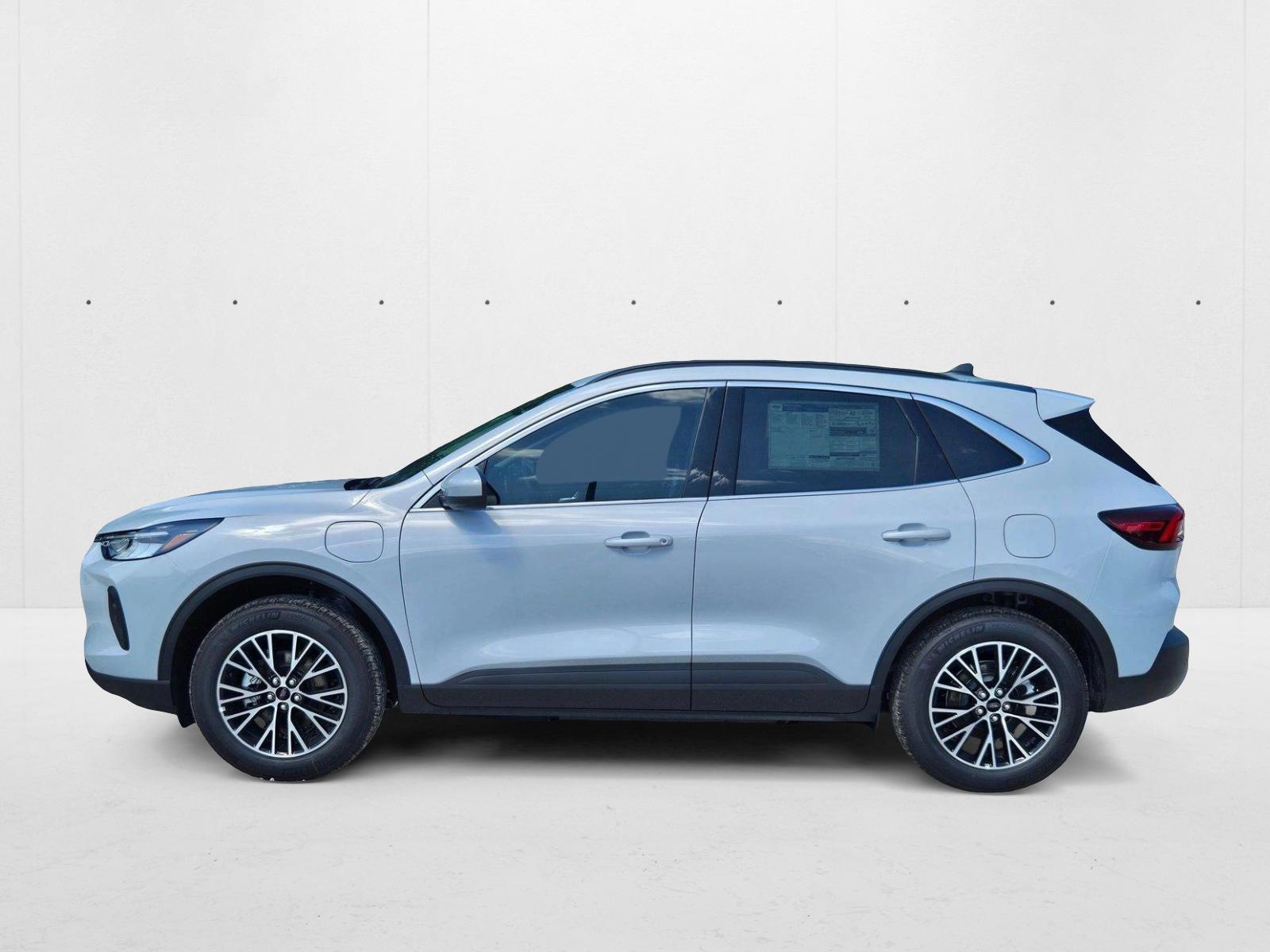Thumbnail: 2025 Ford Escape - 2