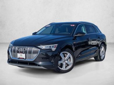 2019 Audi e-tron Premium Plus -
                  Woodland Hills, CA