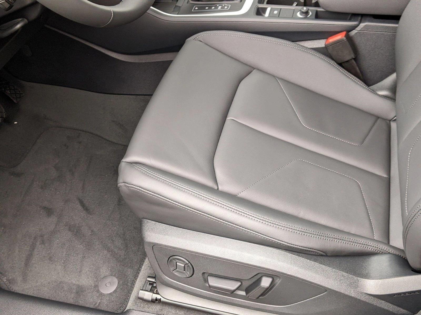 Thumbnail: 2025 Audi Q3 - 5