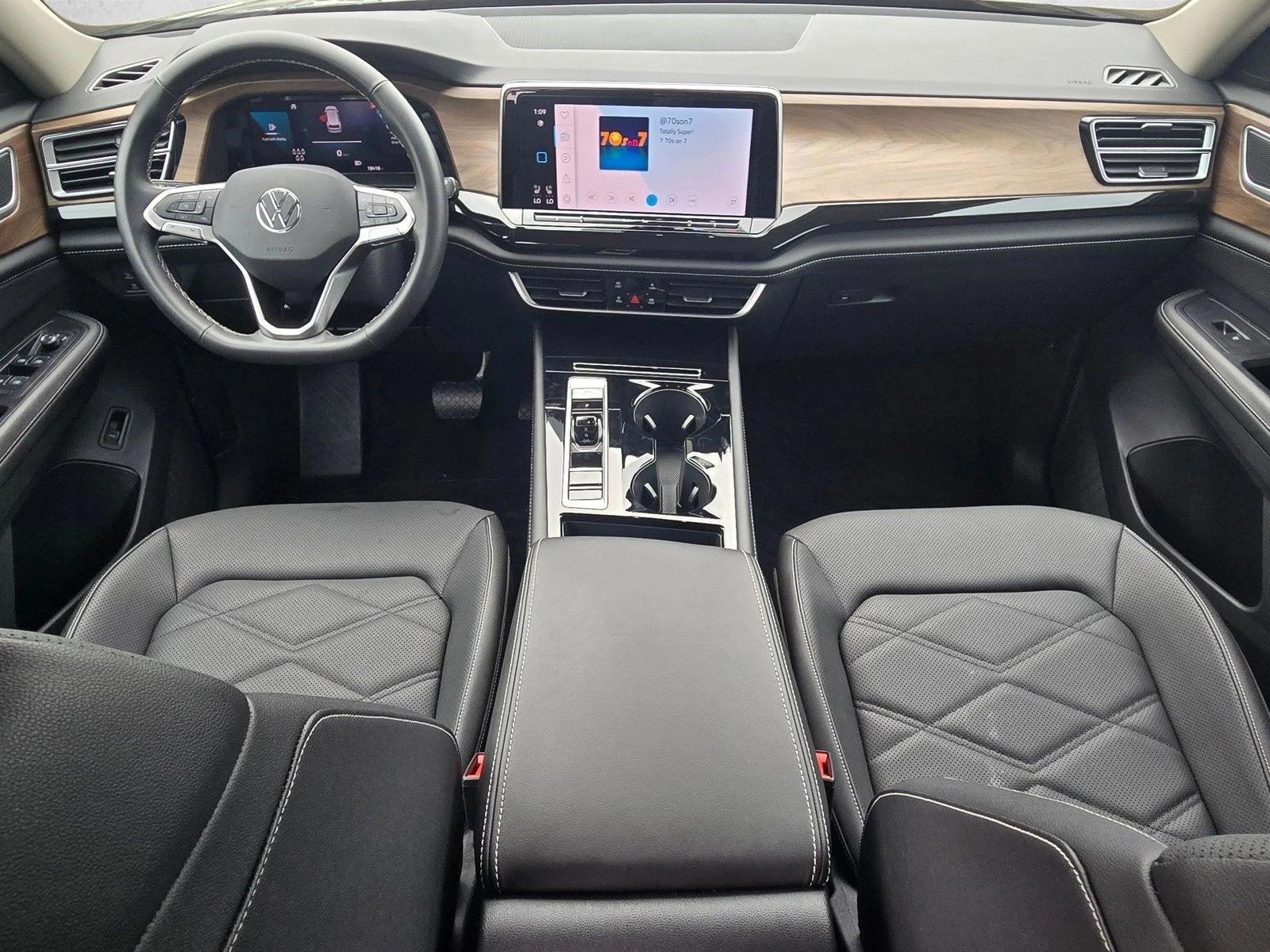 Thumbnail: 2026 Volkswagen Atlas - 4