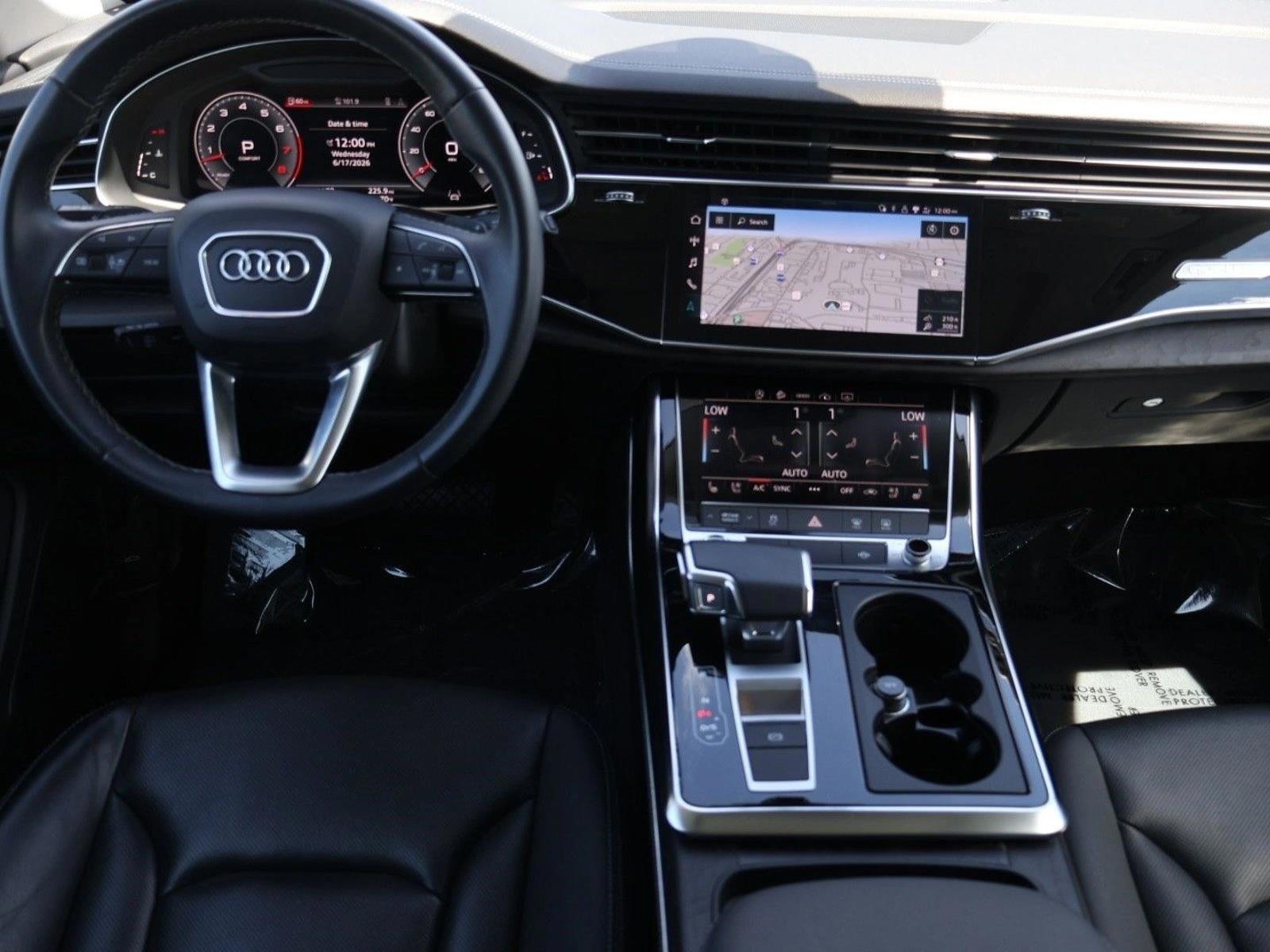 Thumbnail: 2023 Audi Q8 - 3