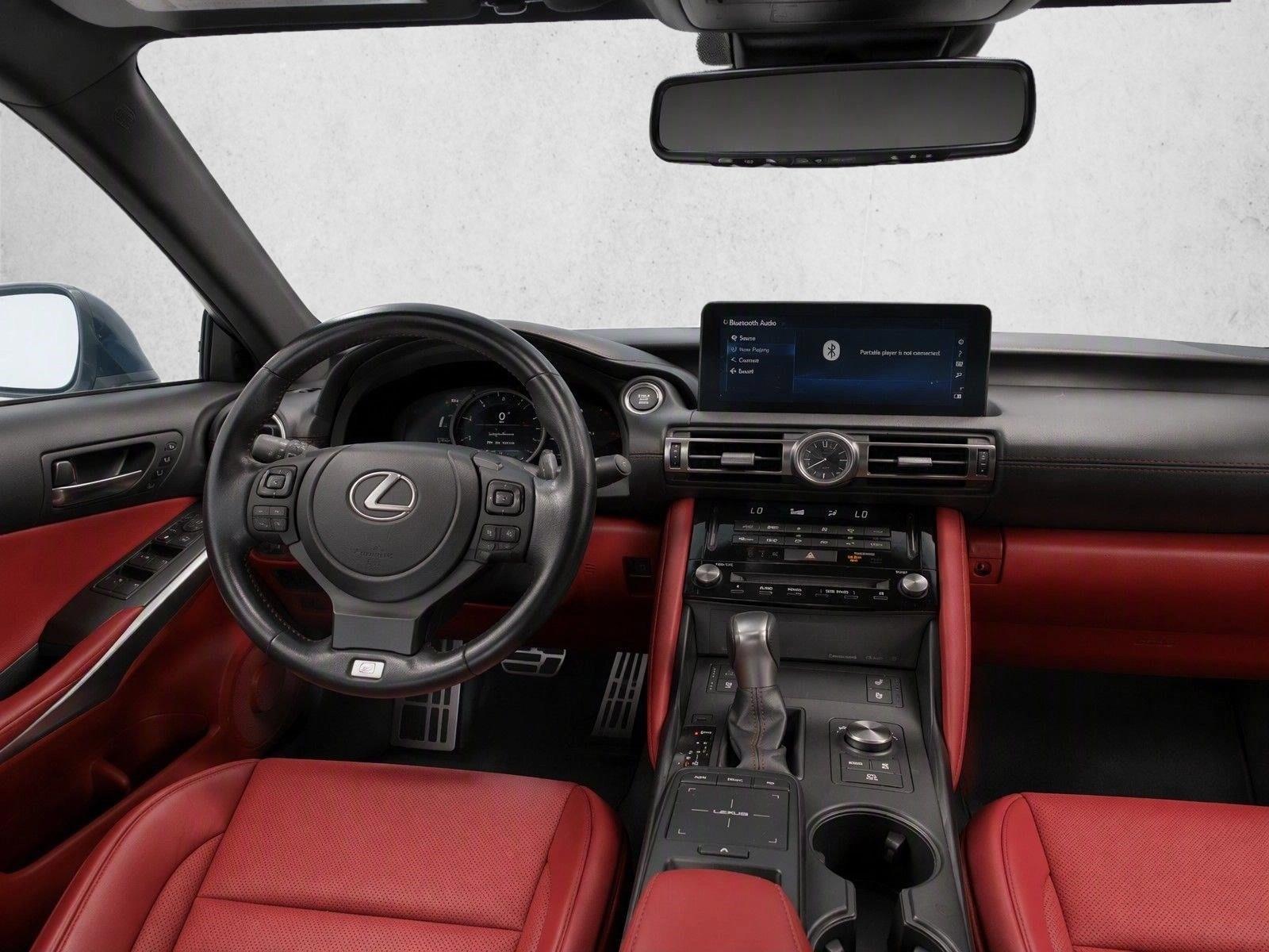 Thumbnail: 2023 Lexus IS - 3