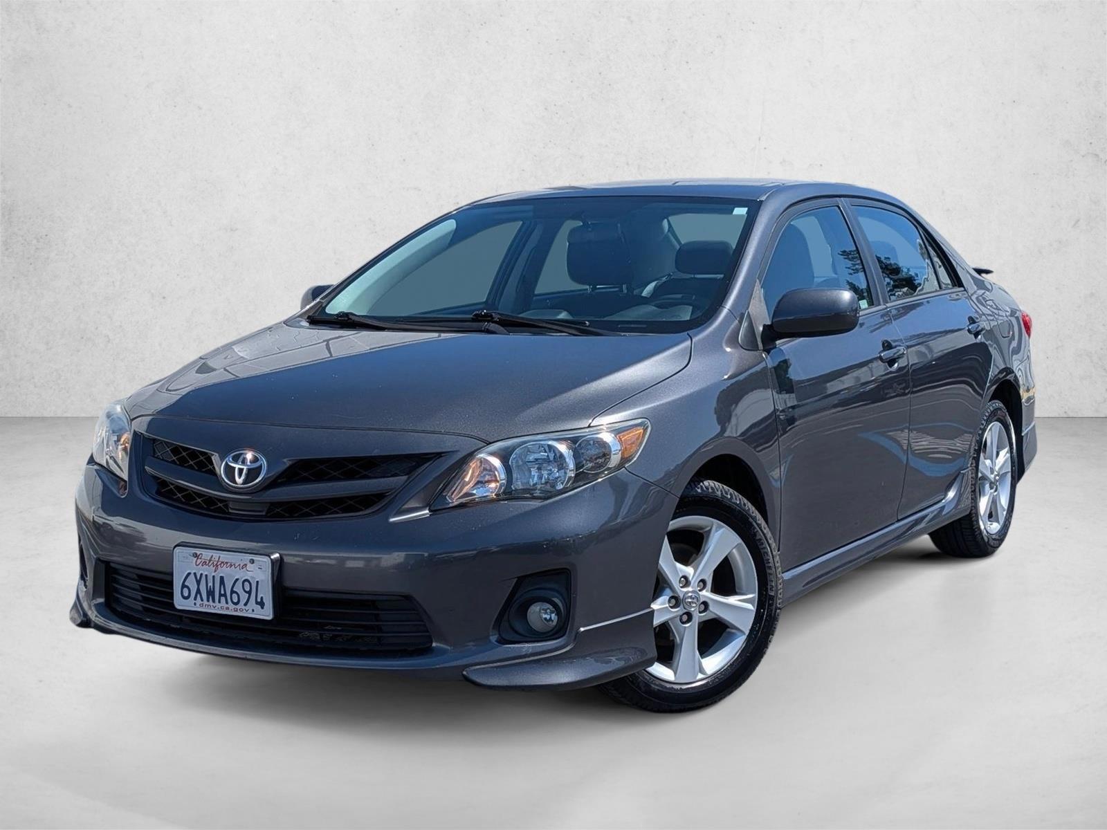 Thumbnail: 2013 Toyota Corolla - 1