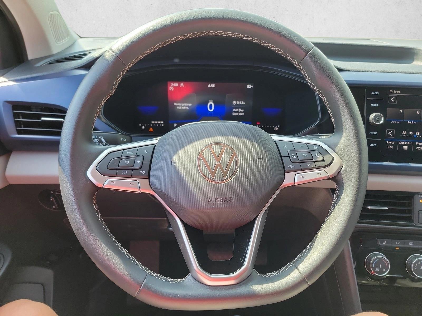 2023 Volkswagen Taos SE - Photo 19