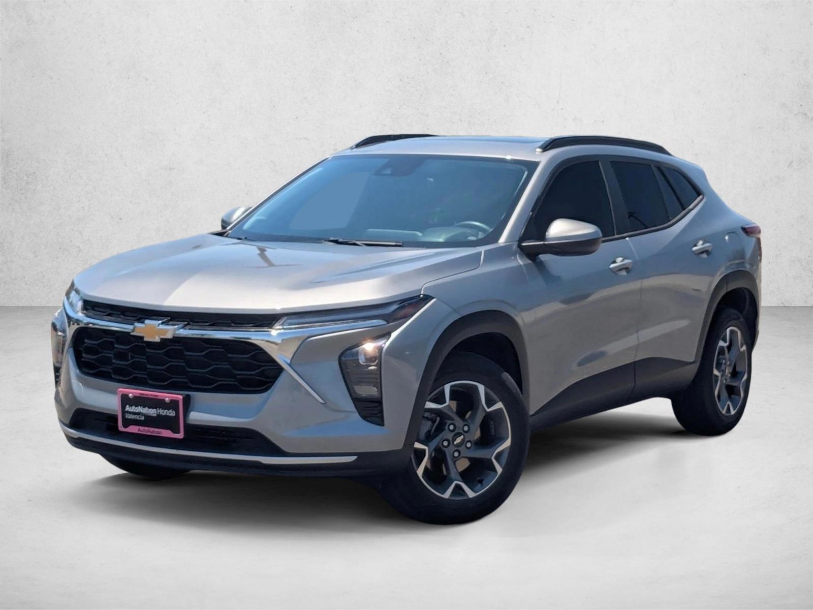 Thumbnail: 2024 Chevrolet Trax - 1