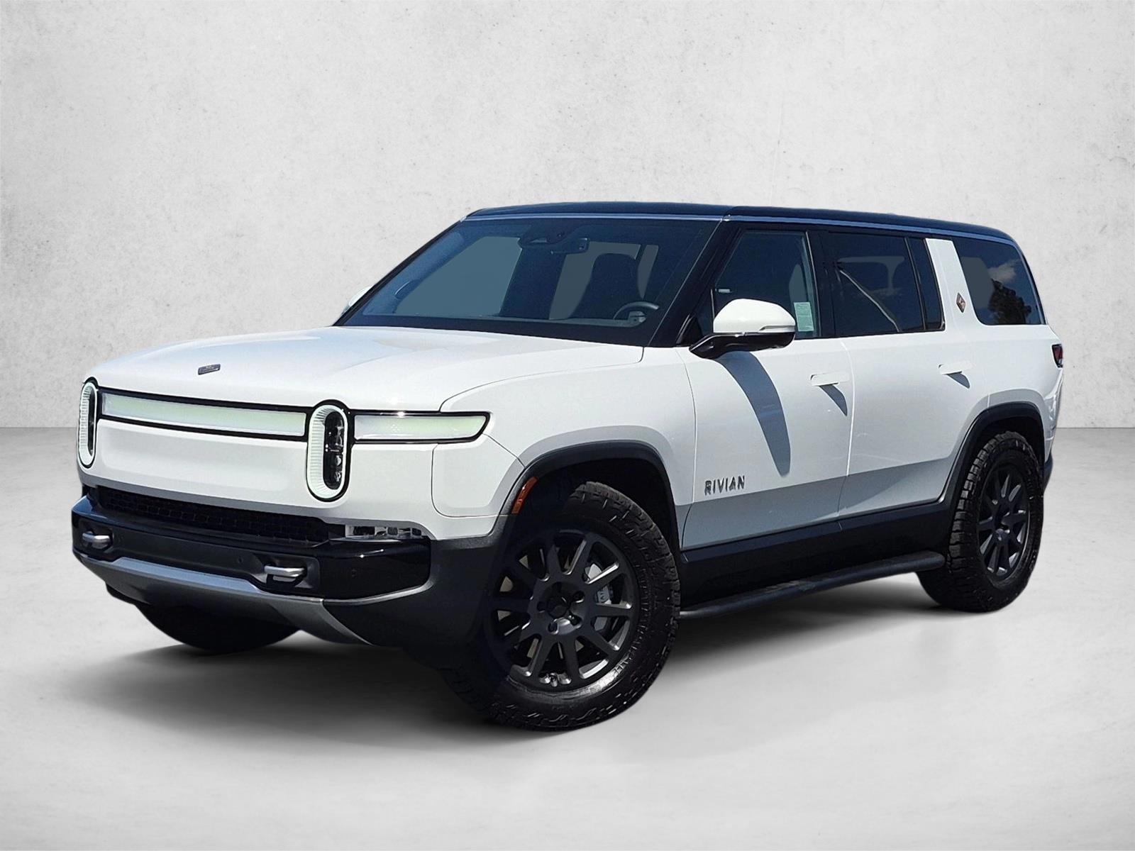 2023 Rivian R1S Adventure