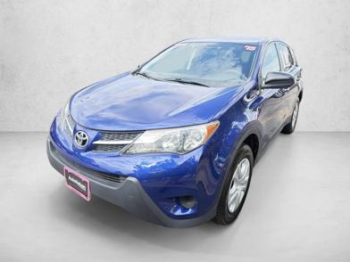 2015 Toyota RAV4 LE -
                  Centennial, CO