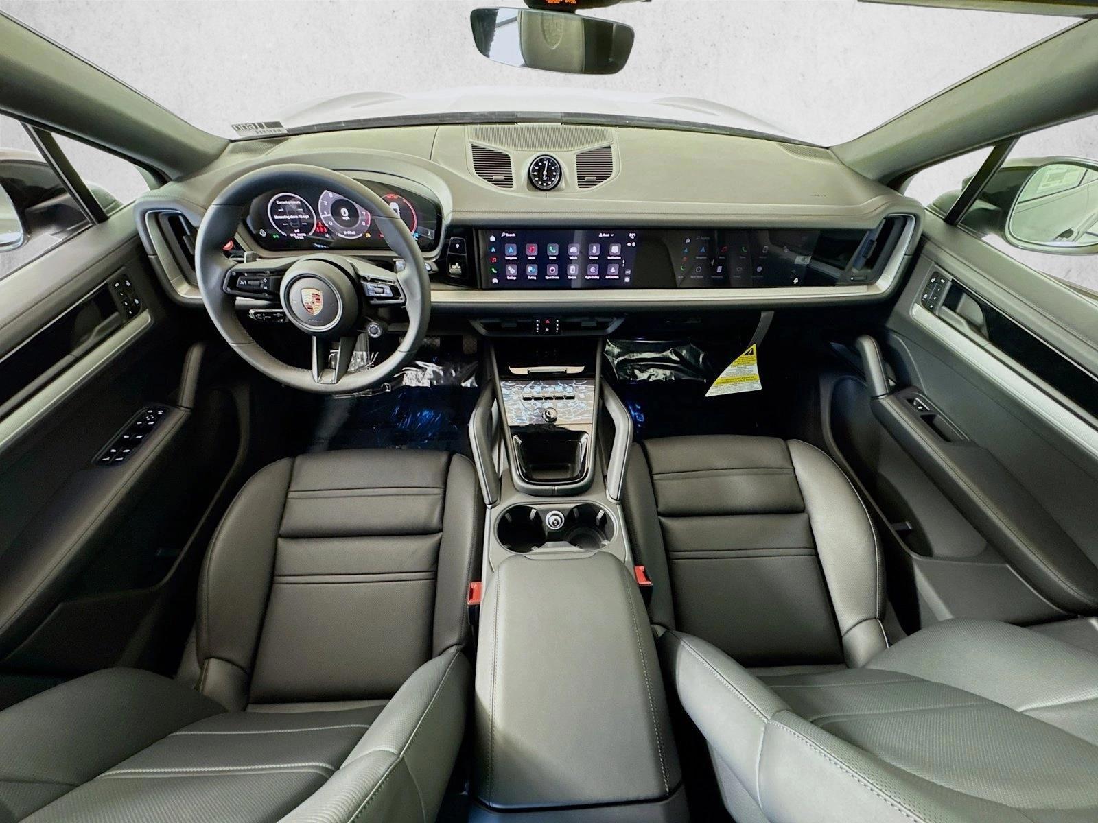 Thumbnail: 2025 Porsche Cayenne - 4
