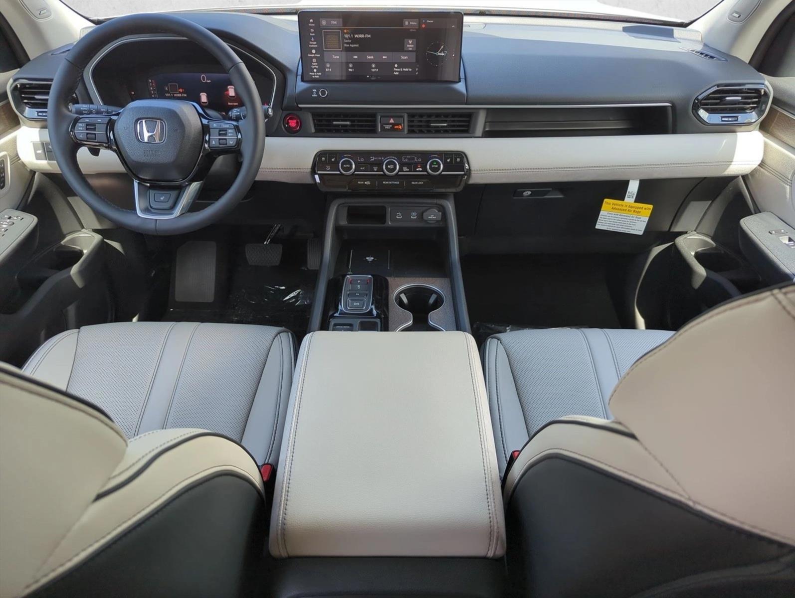 Thumbnail: 2026 Honda Pilot - 4