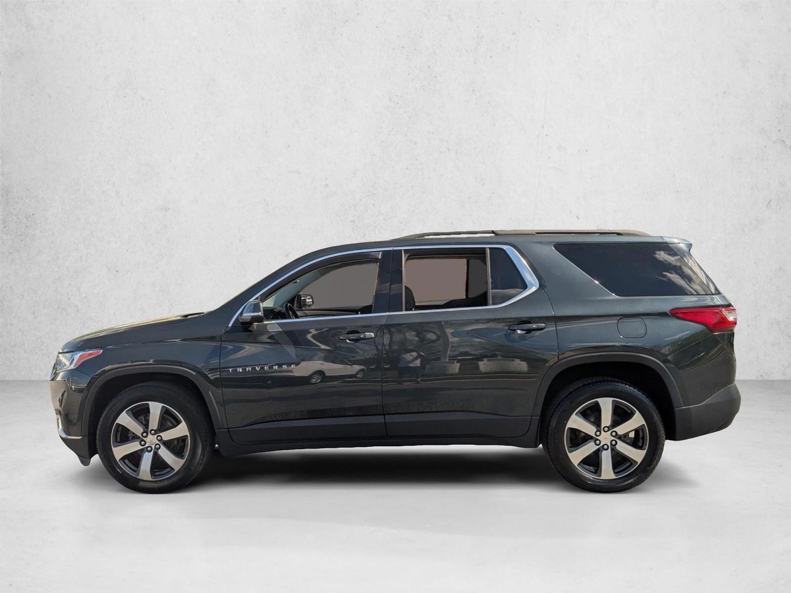 Thumbnail: 2021 Chevrolet Traverse - 2