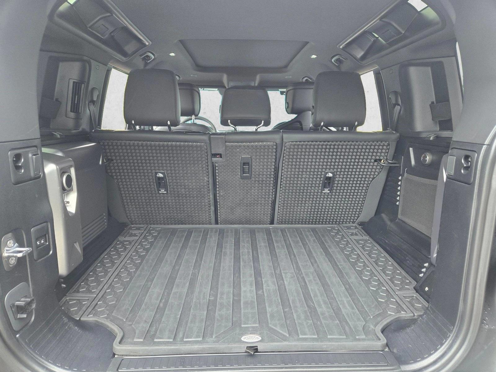 2022 Land Rover Defender