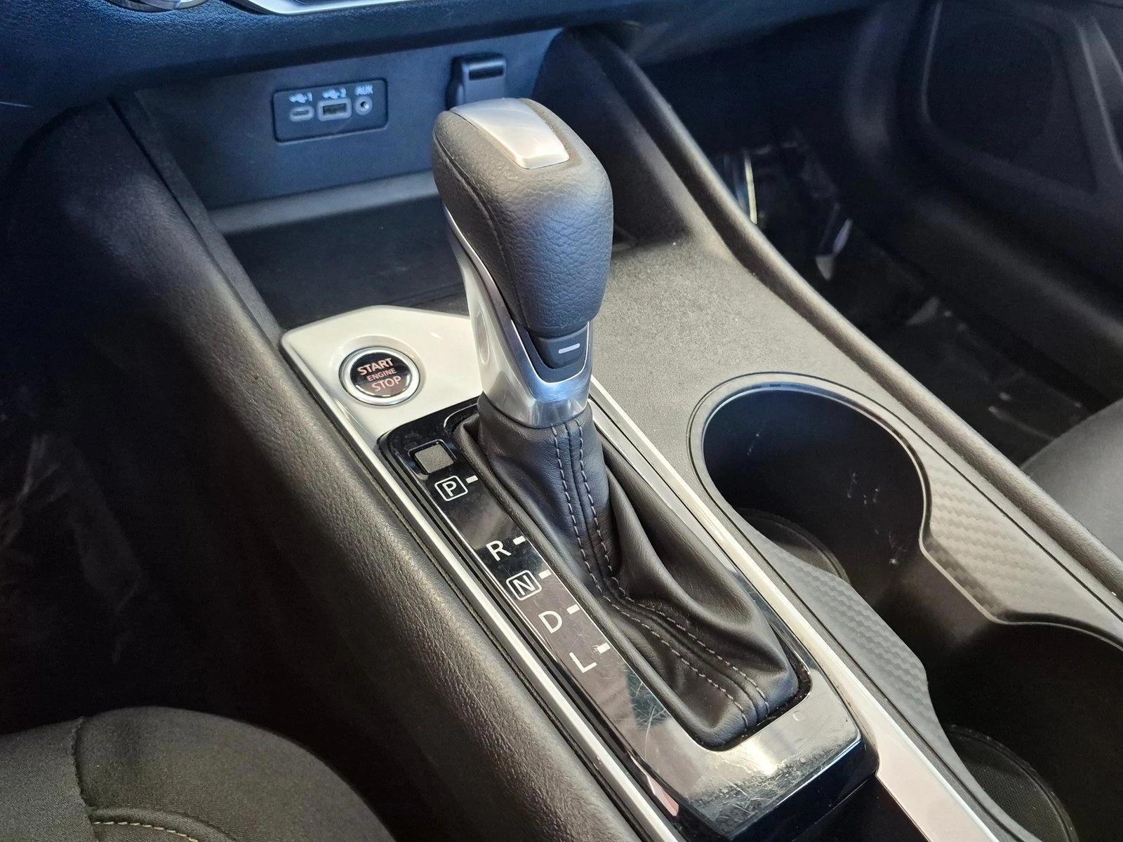 2025 Nissan Altima SV - Photo 14