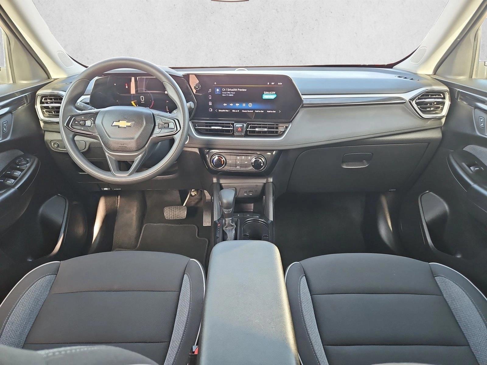 Thumbnail: 2025 Chevrolet TrailBlazer - 3