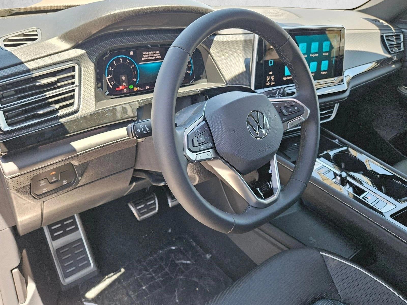 Thumbnail: 2026 Volkswagen Atlas - 3