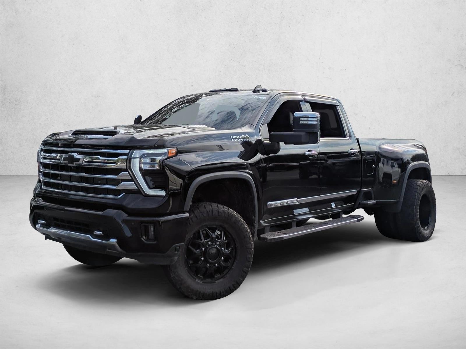 2024 Chevrolet Silverado HD High Country 4WD Crew Cab Short Box's photo