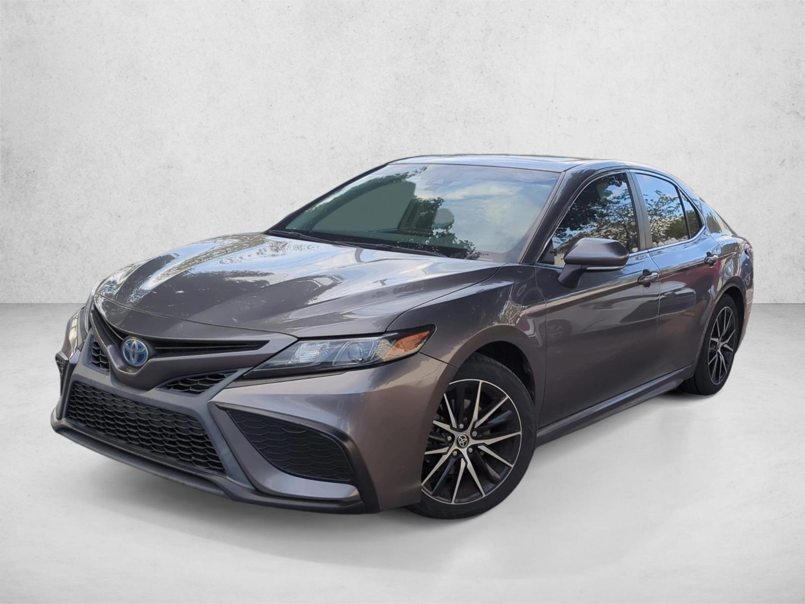 Thumbnail: 2022 Toyota Camry - 1