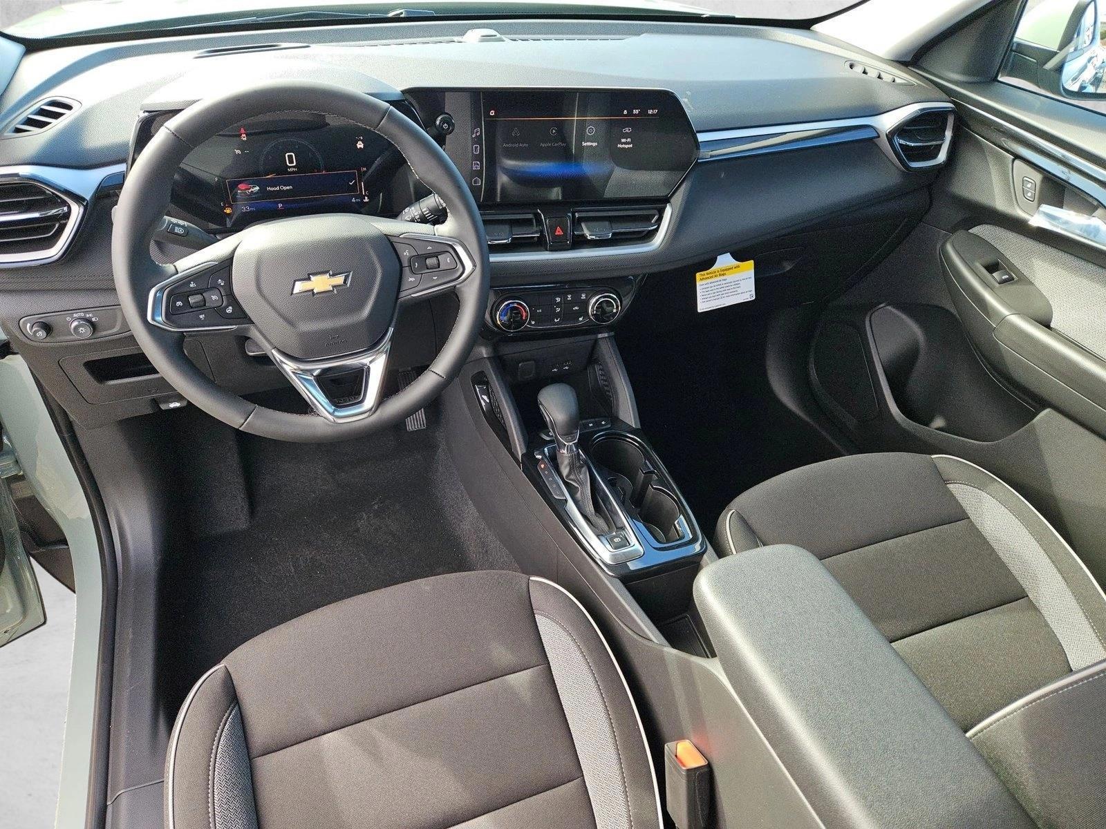 Thumbnail: 2026 Chevrolet TrailBlazer - 3