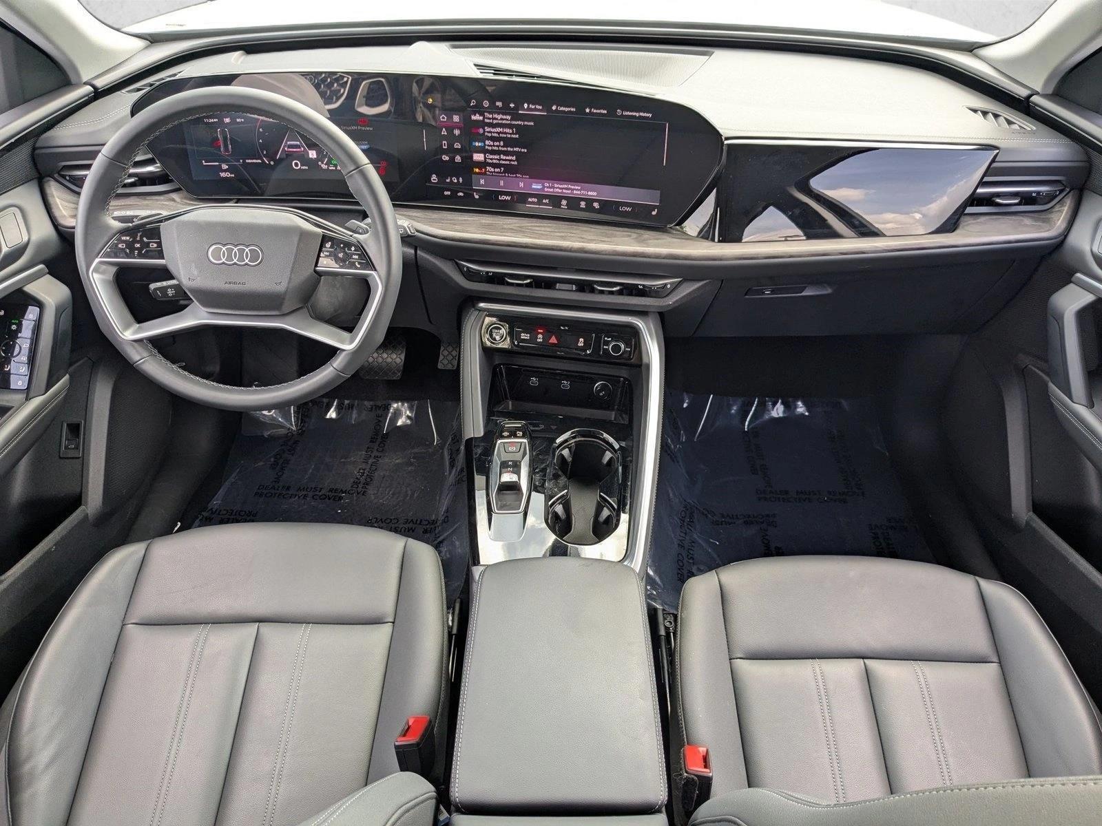 Thumbnail: 2025 Audi Q5 - 4