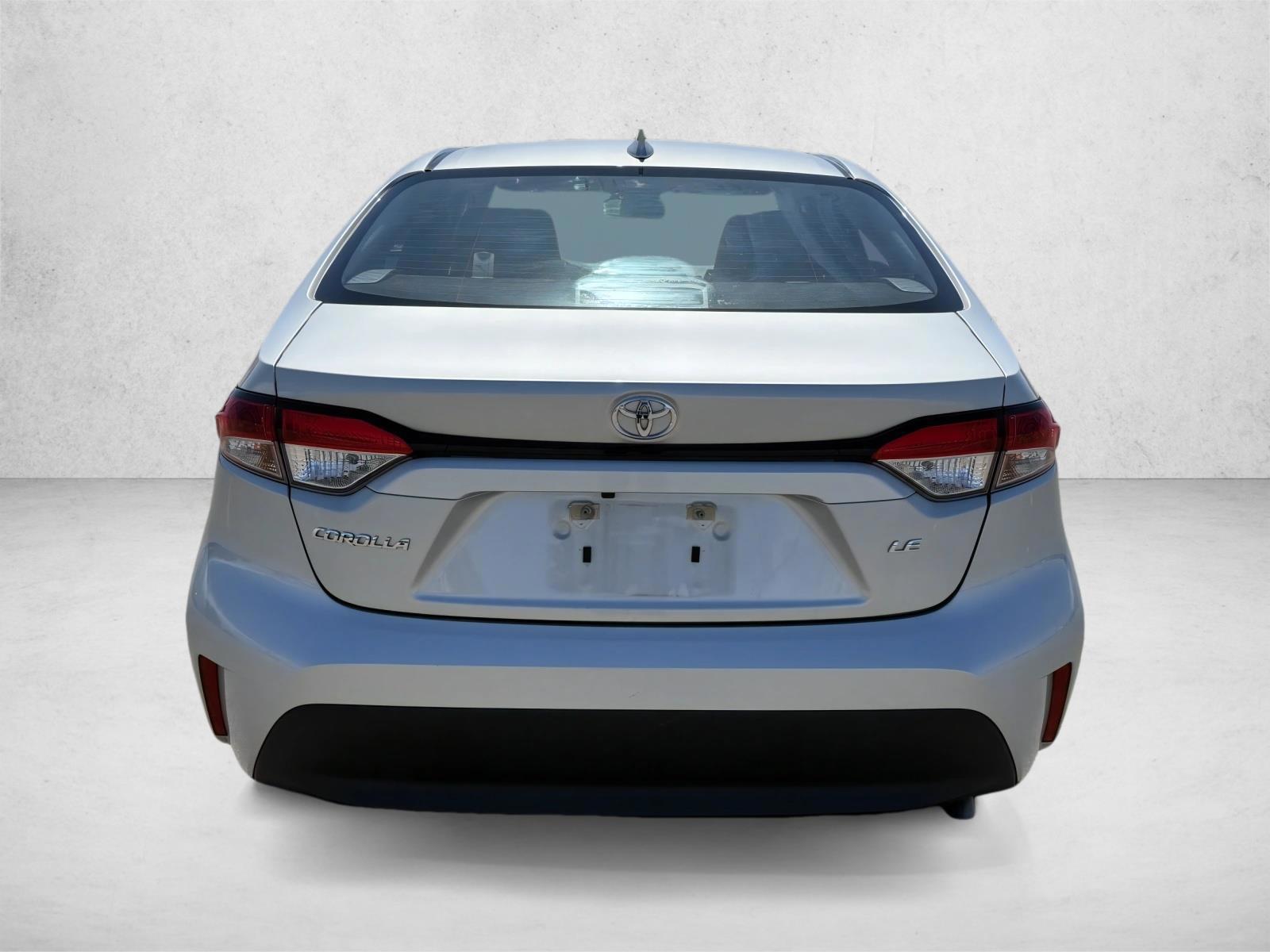 2025 Toyota Corolla LE - Photo 6