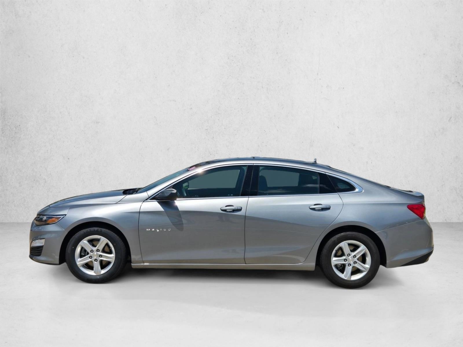 Thumbnail: 2024 Chevrolet Malibu - 2