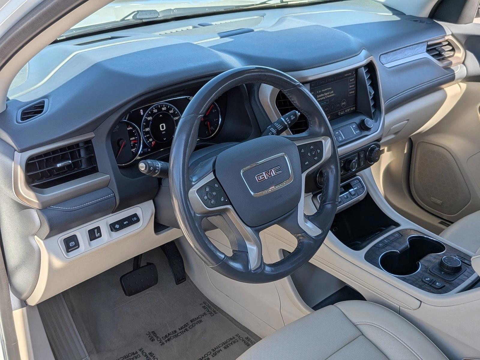 Thumbnail: 2020 GMC Acadia - 3