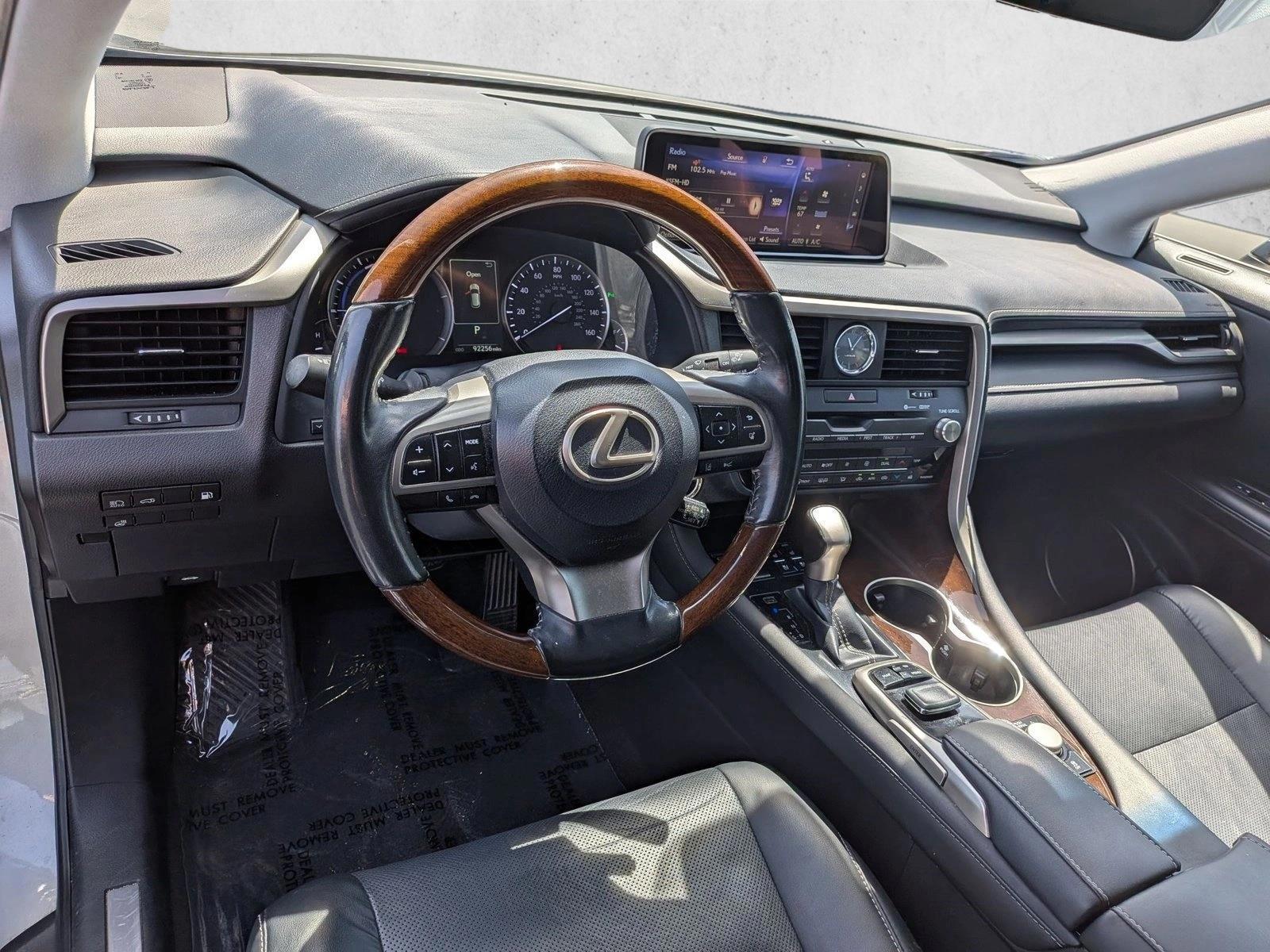 Thumbnail: 2019 Lexus RX - 3