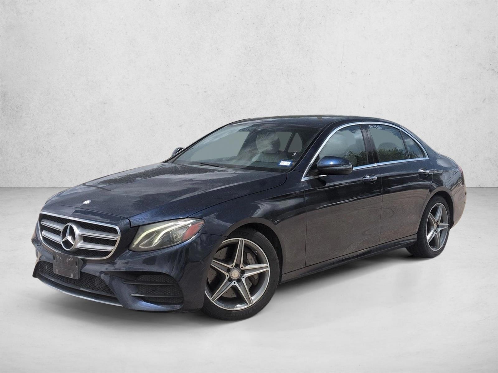 Thumbnail: 2017 Mercedes-Benz E-Class - 1
