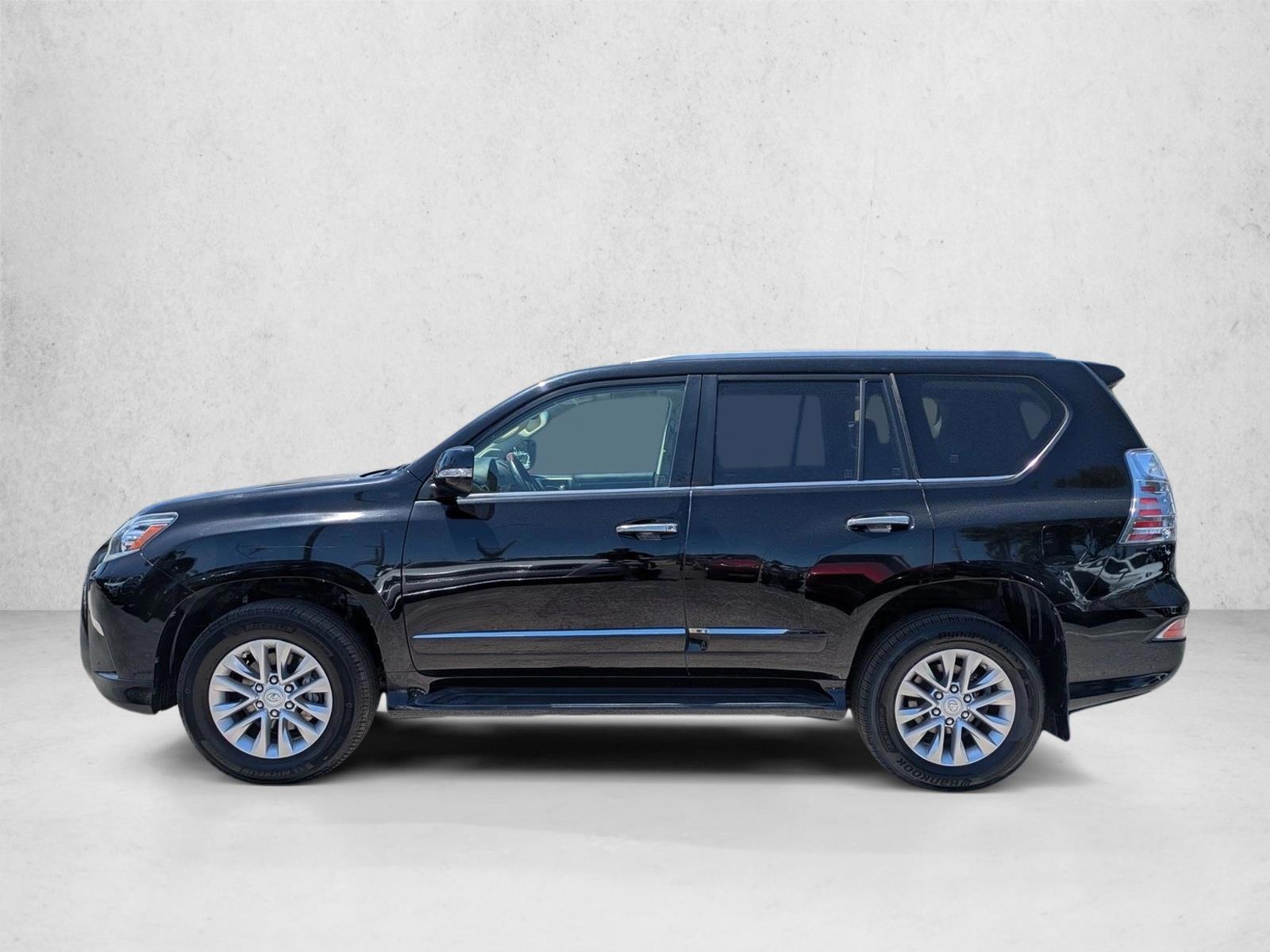 Thumbnail: 2018 Lexus GX - 2