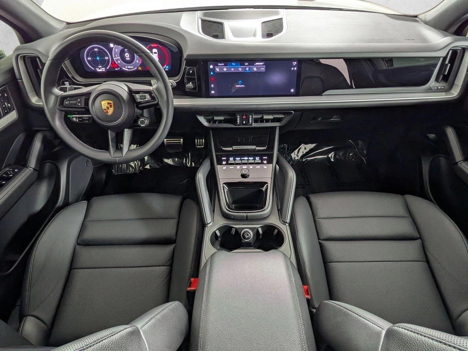 Thumbnail: 2024 Porsche Cayenne - 5