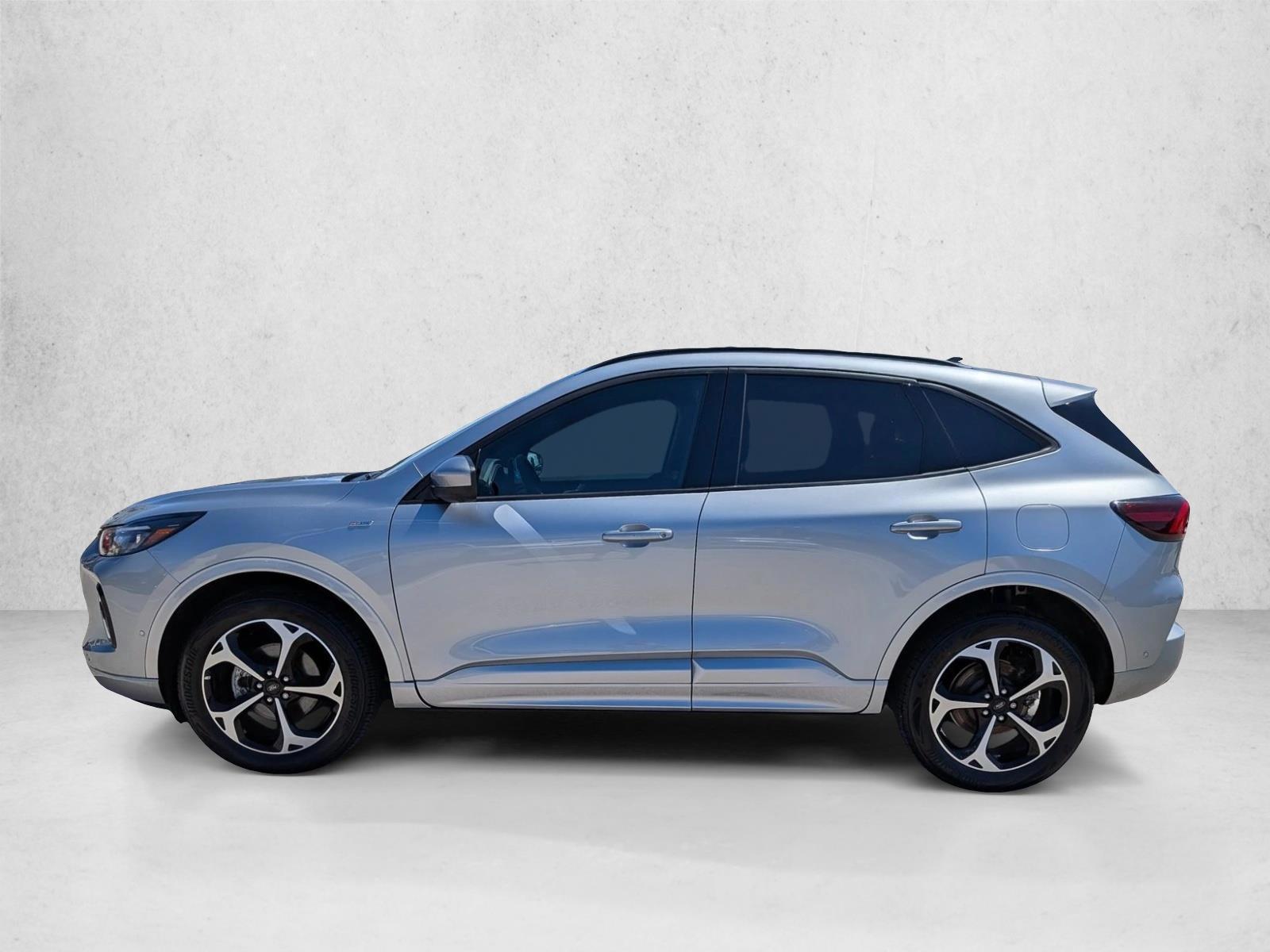 Thumbnail: 2023 Ford Escape - 2