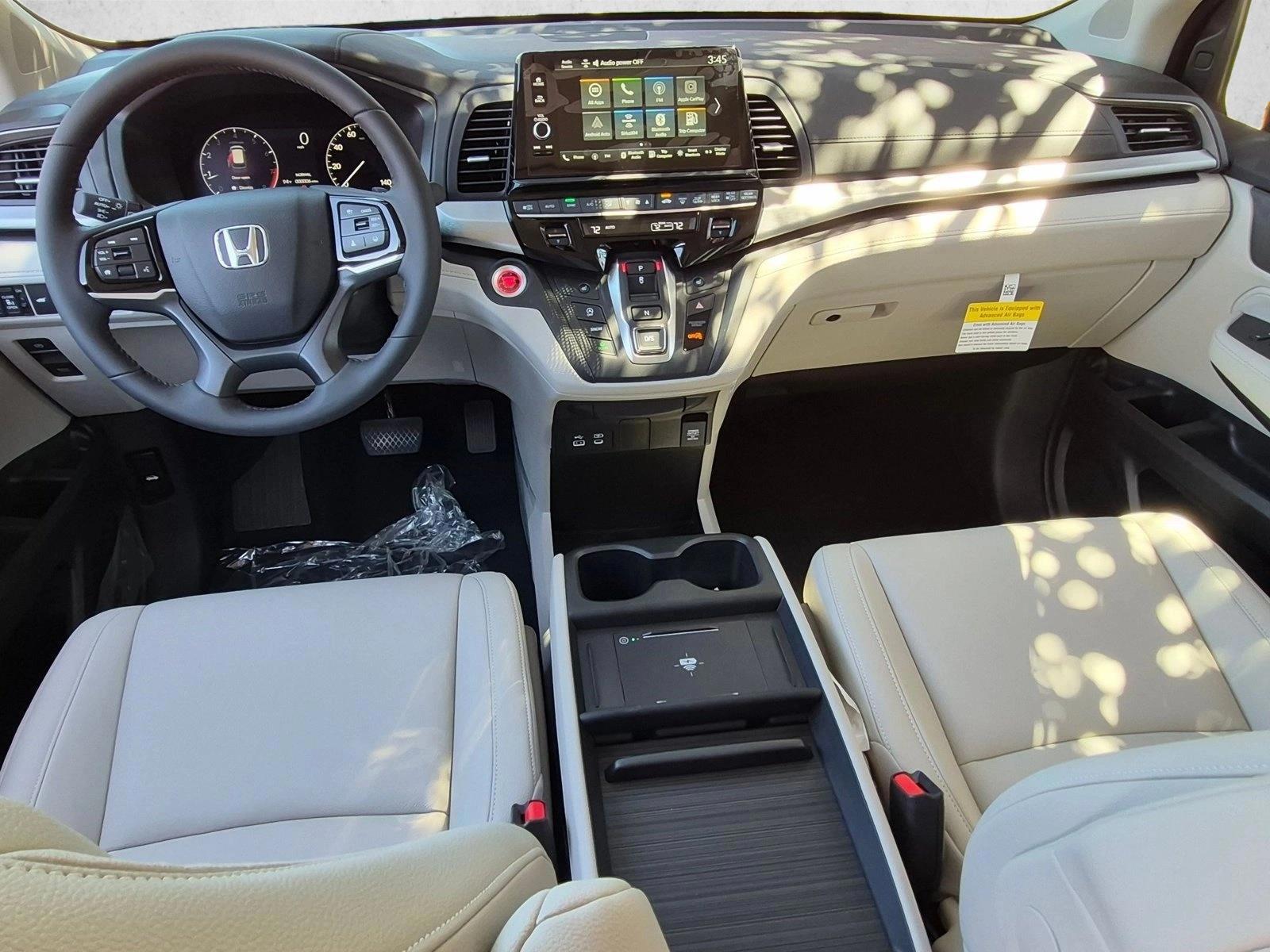 Thumbnail: 2026 Honda Odyssey - 3