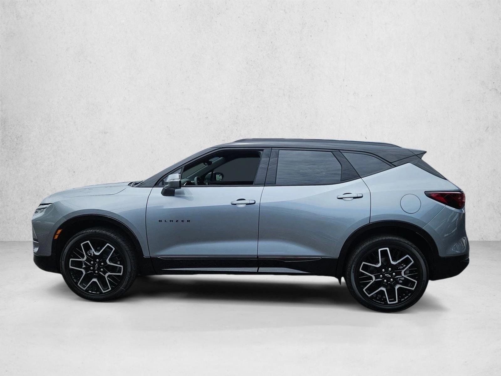 Thumbnail: 2026 Chevrolet Blazer - 2