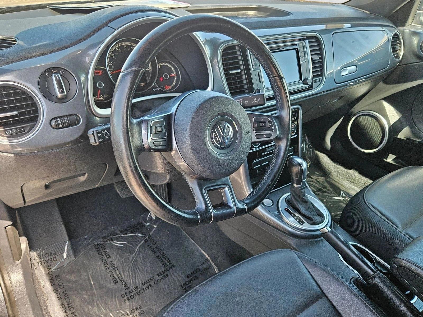 Thumbnail: 2019 Volkswagen Beetle - 3