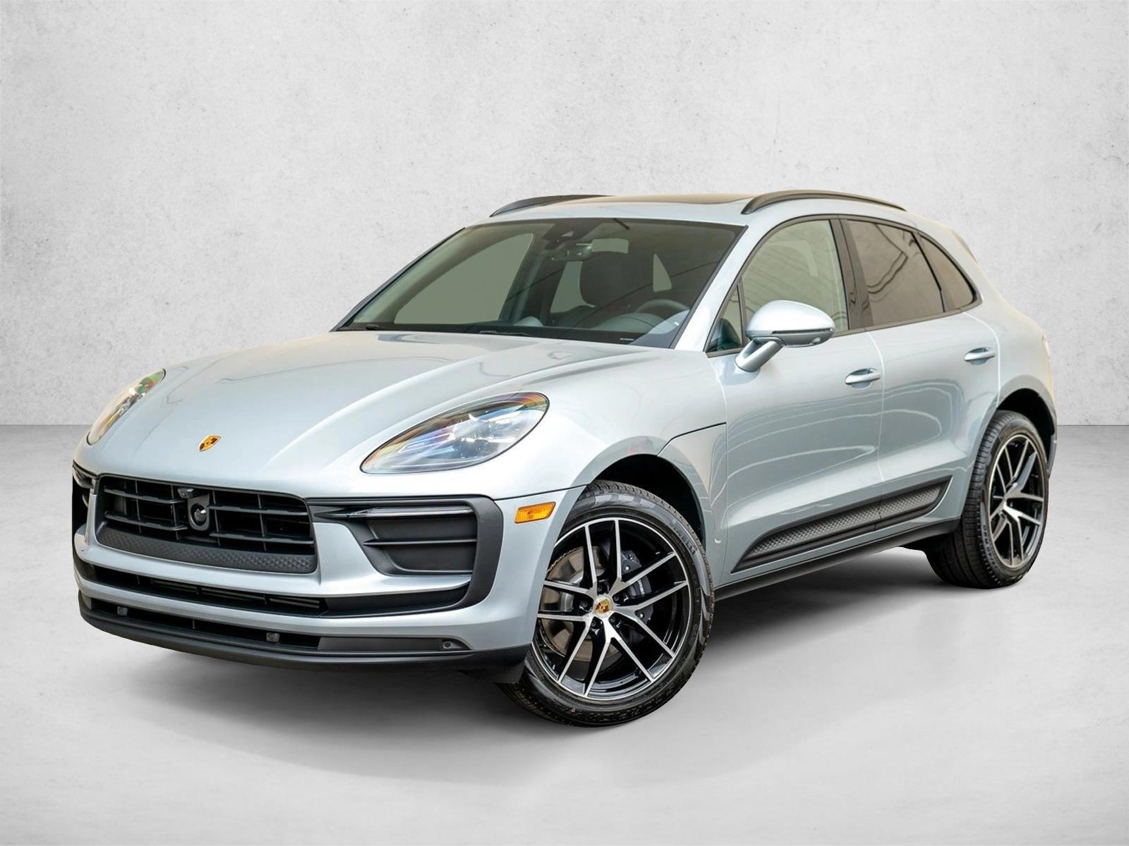 2026 Porsche Macan T's photo