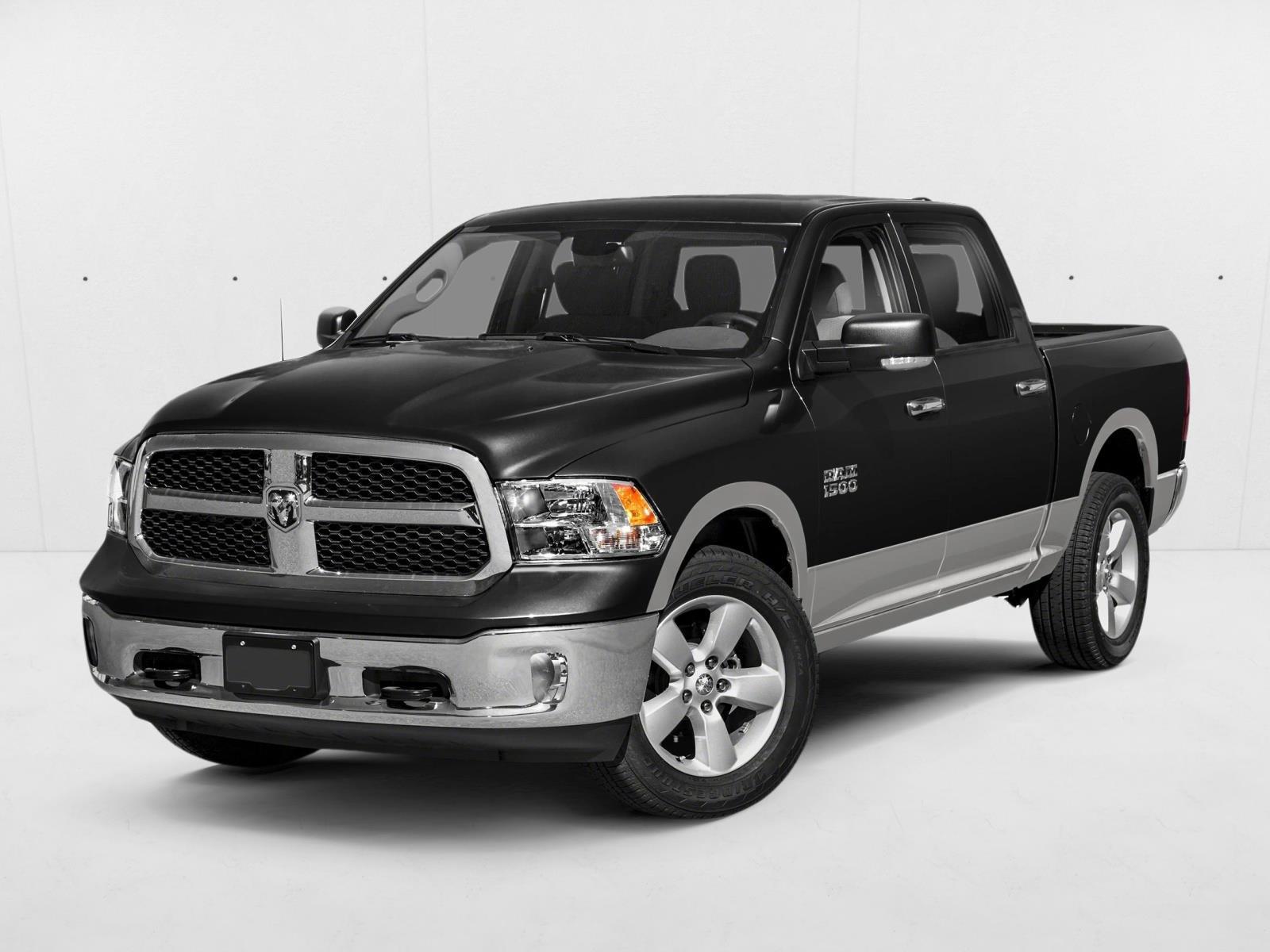 2018 RAM 1500 Big Horn 4x4 Crew Cab 5'7's photo