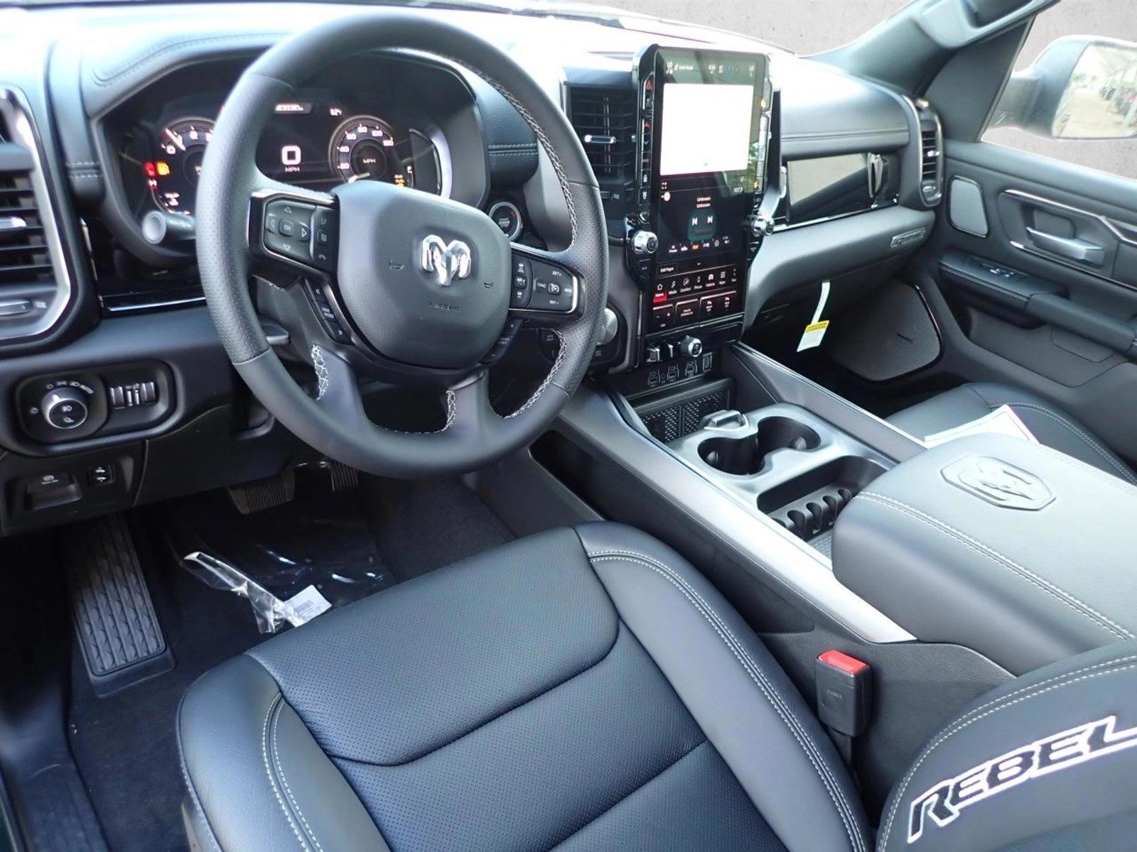 Thumbnail: 2026 RAM 1500 - 3