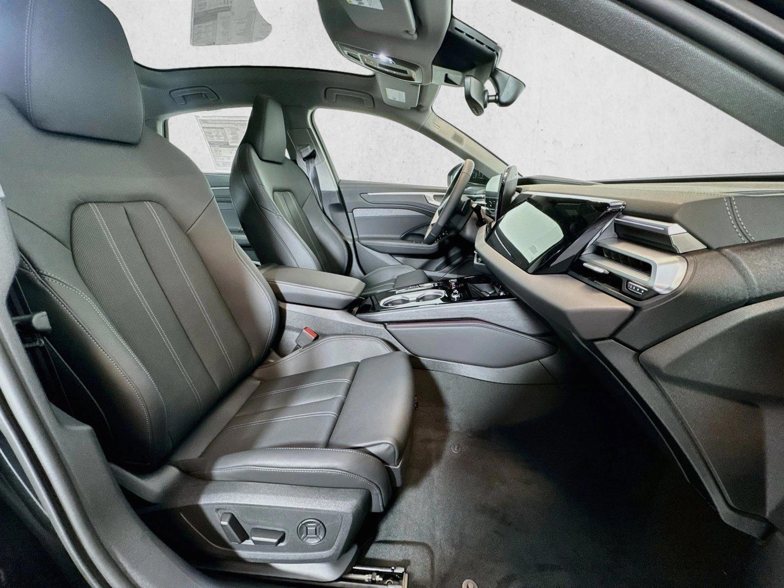 2026 Audi A6 Premium Plus - Photo 24