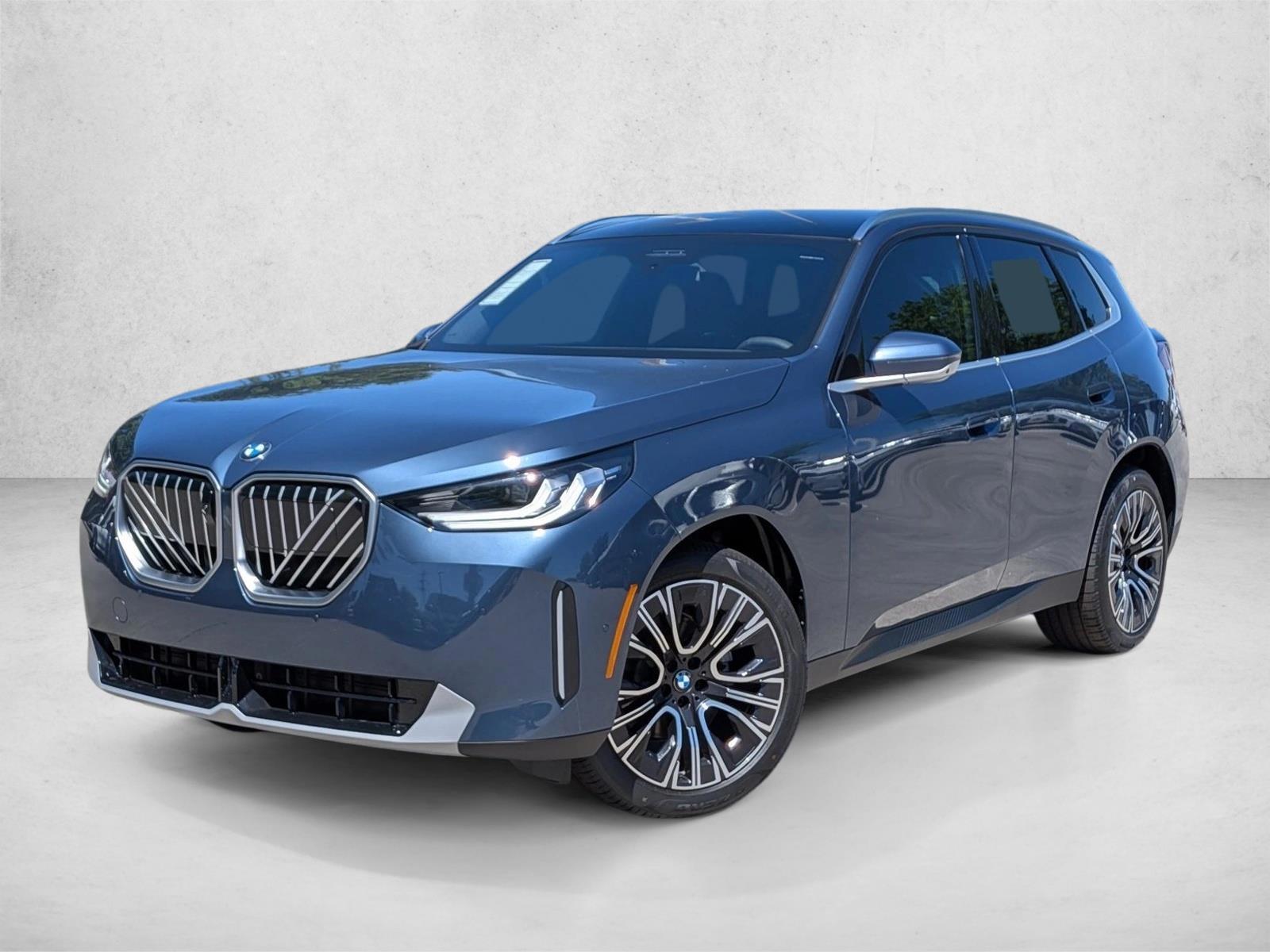 Thumbnail: 2026 BMW X3 - 1