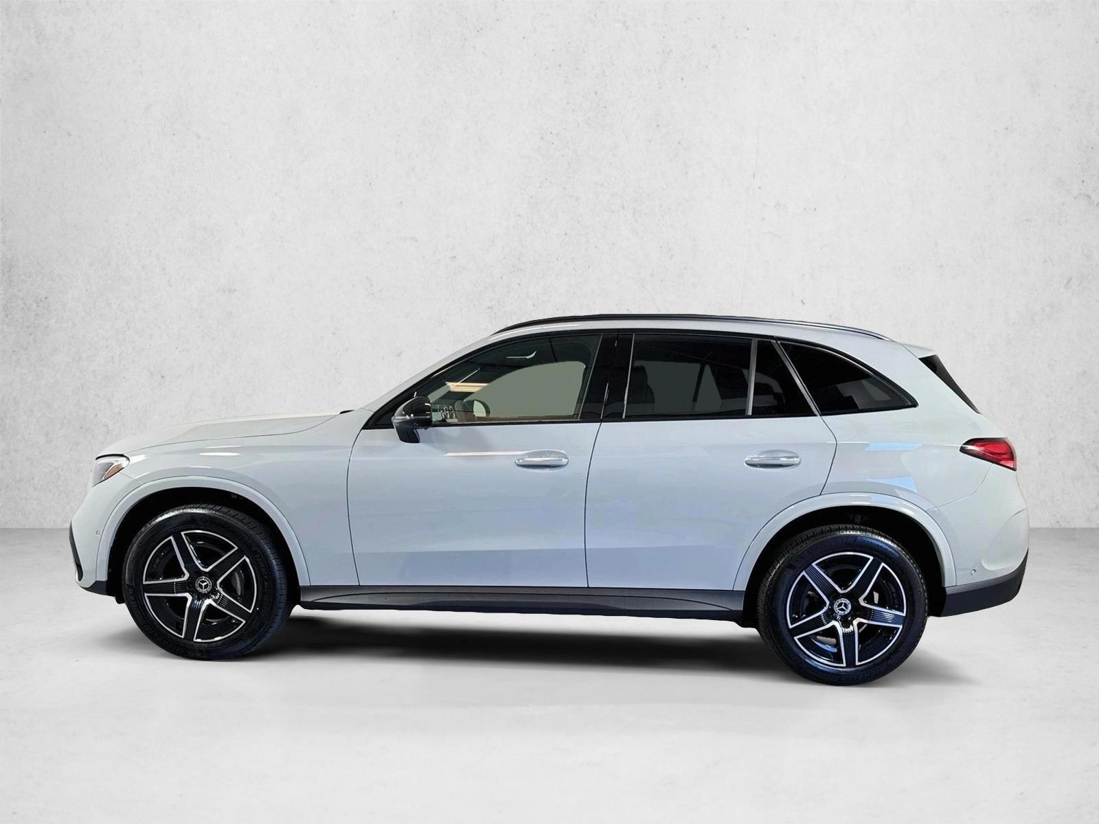 Thumbnail: 2026 Mercedes-Benz GLC - 2