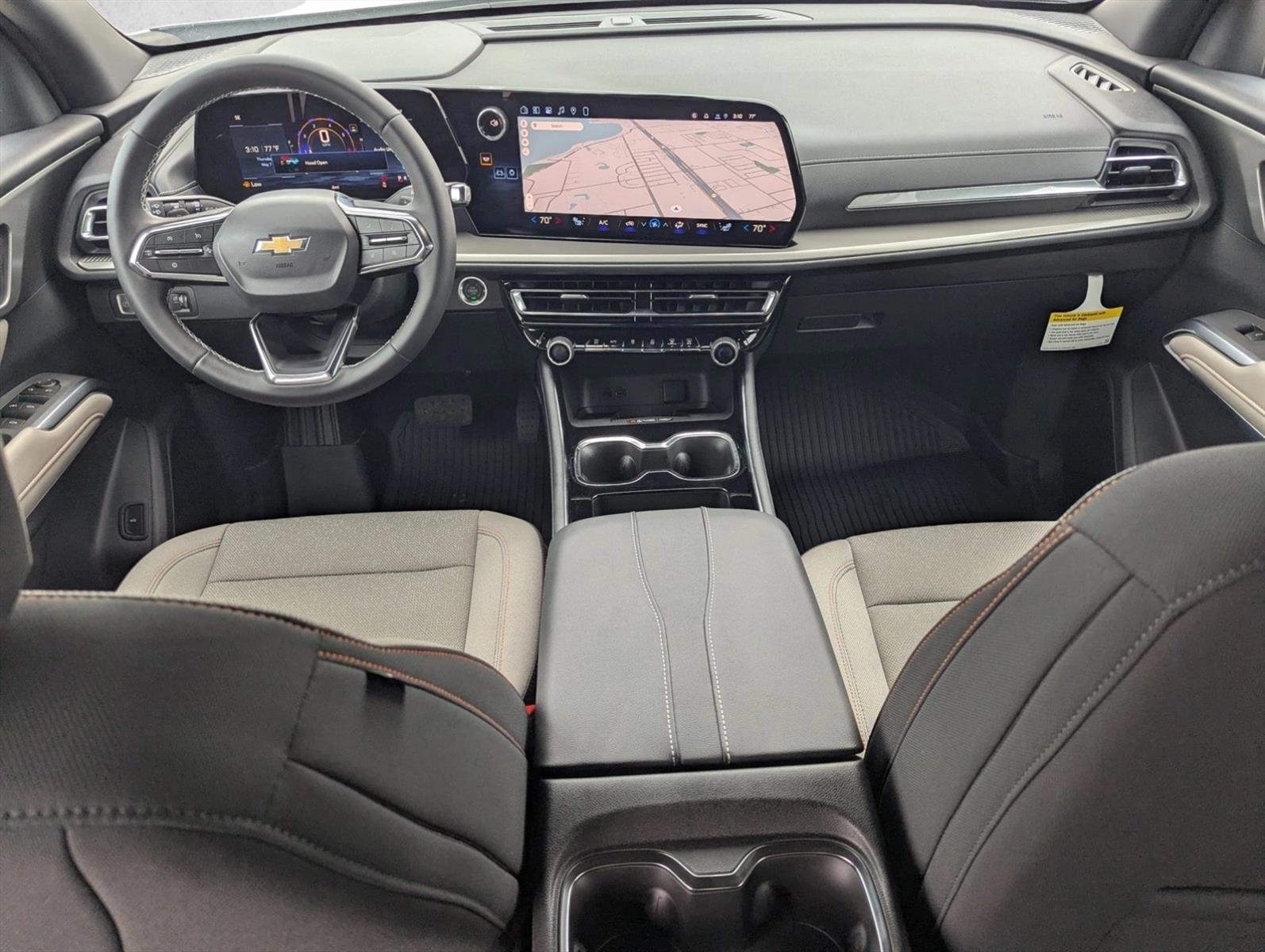 Thumbnail: 2026 Chevrolet Traverse - 3