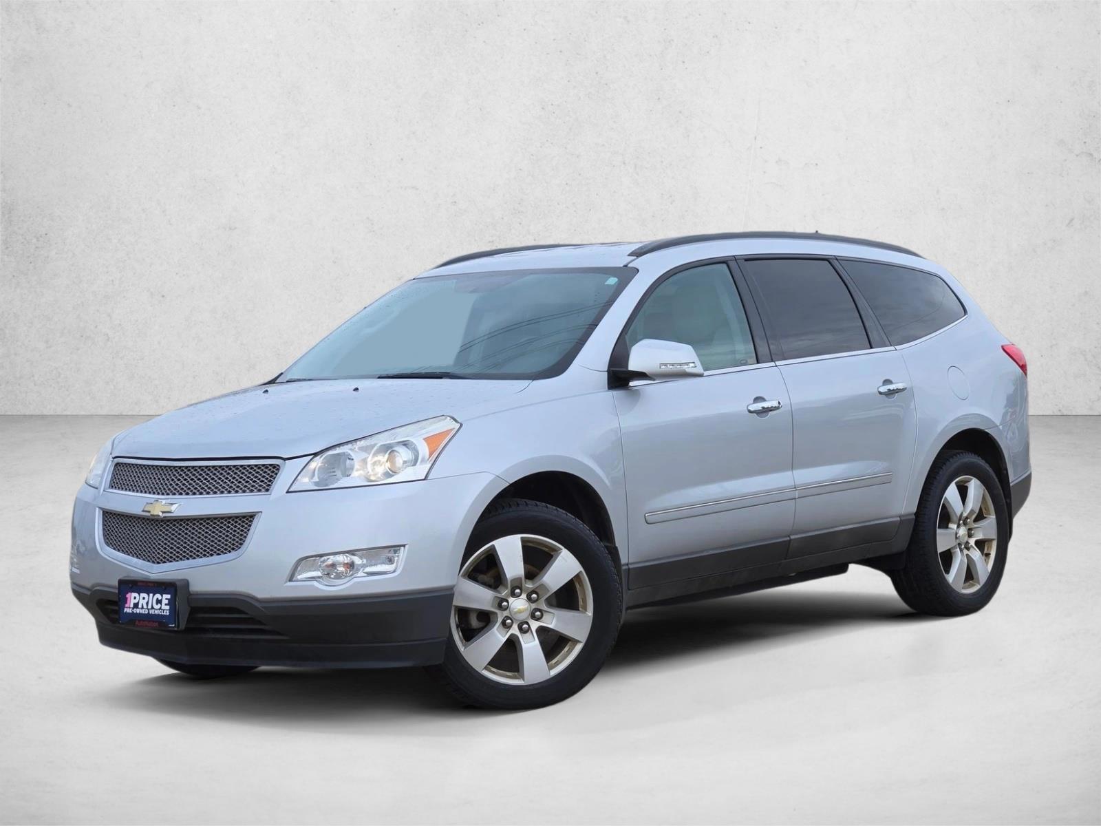 Thumbnail: 2009 Chevrolet Traverse - 1