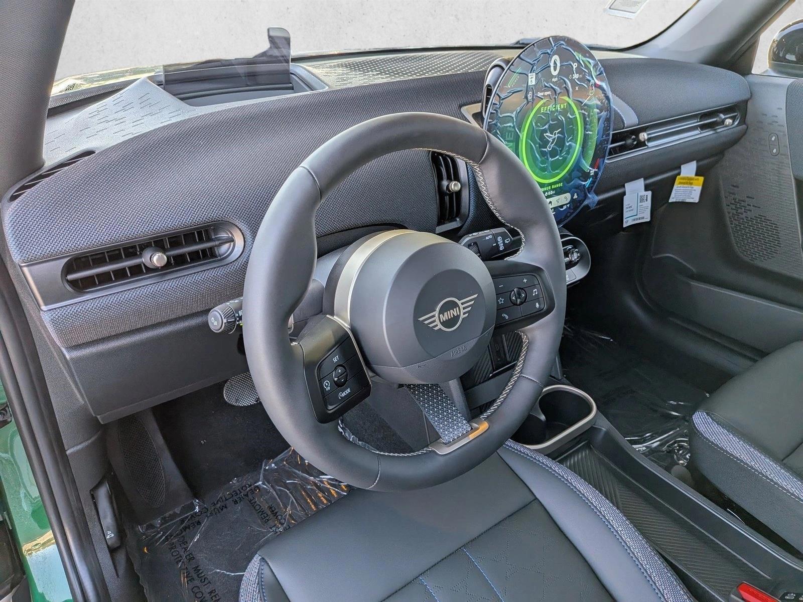 Thumbnail: 2026 MINI Cooper Hardtop - 3