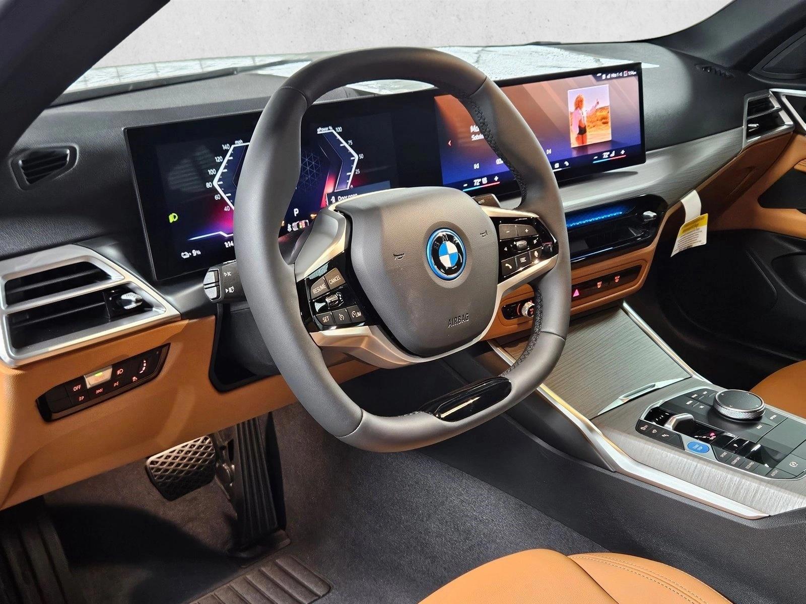 Thumbnail: 2025 BMW i4 - 3