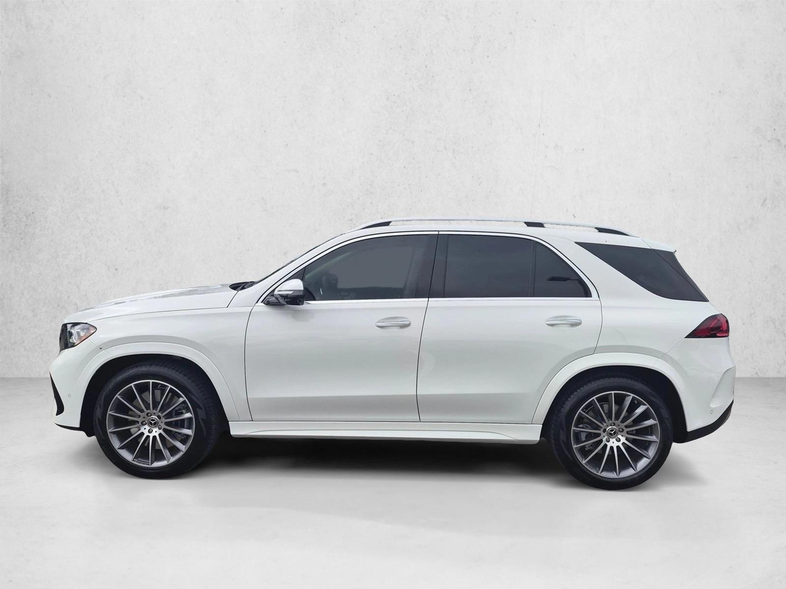 Thumbnail: 2027 Mercedes-Benz GLE - 2